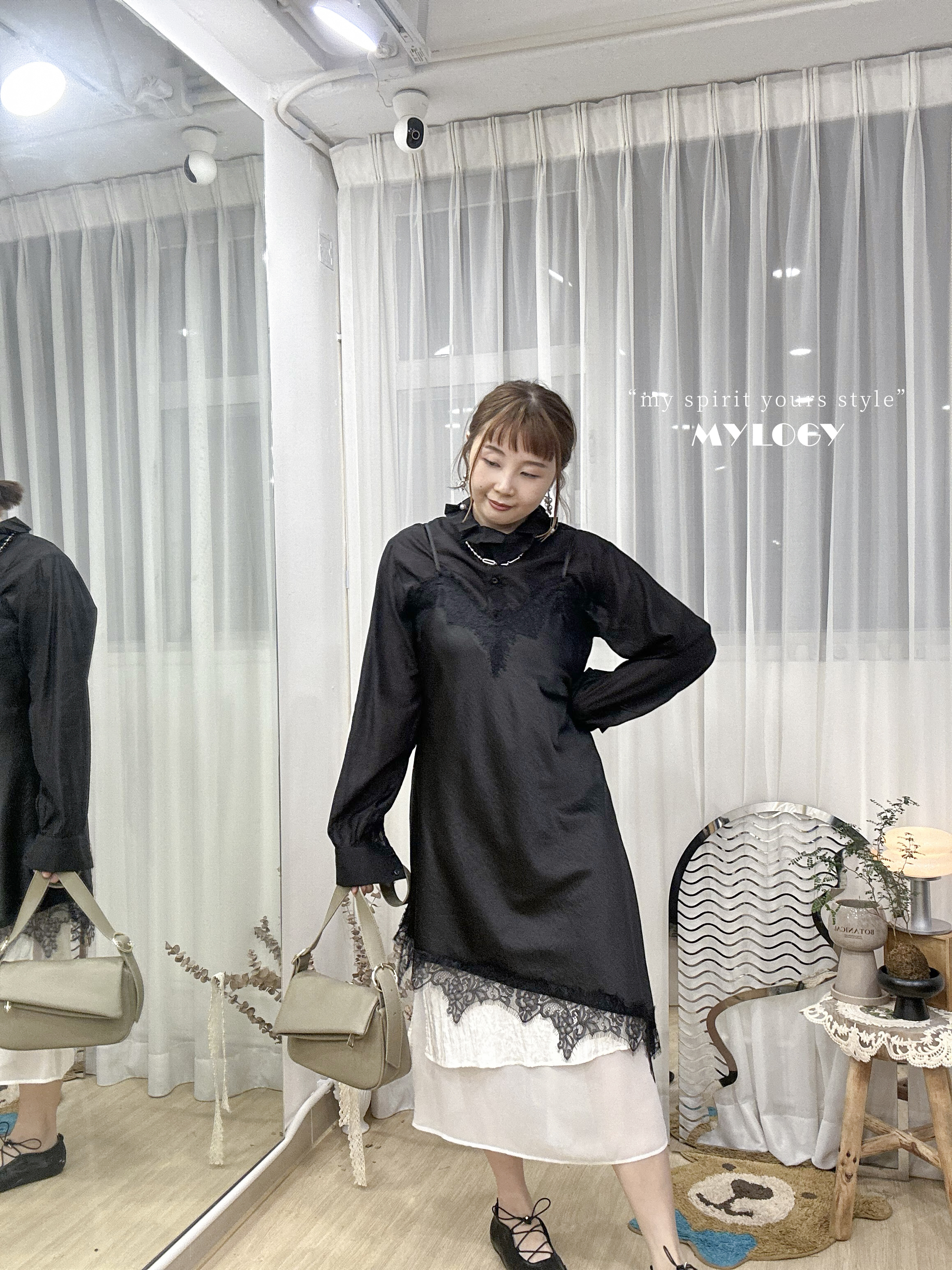 <今季大熱> 率性氣質擴展～吊帶斜角蕾絲外搭 AH0001