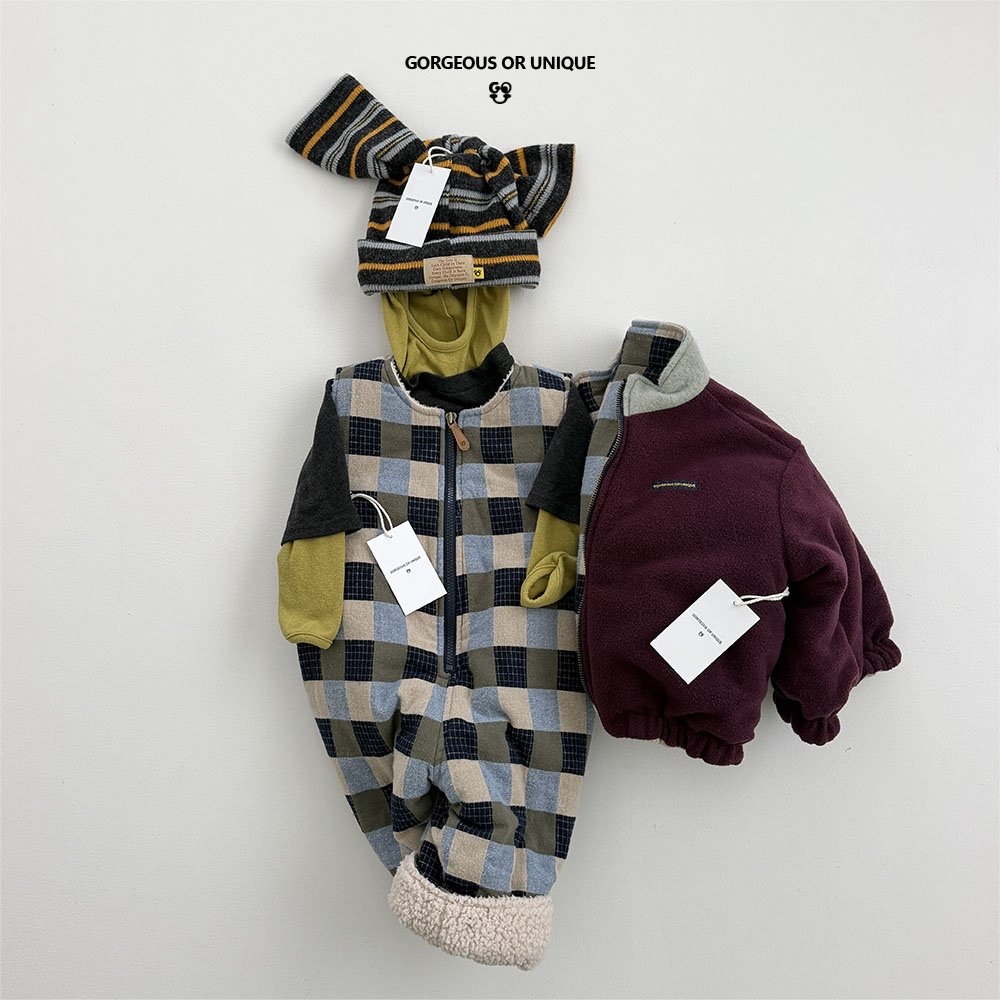 Gou | Square overall