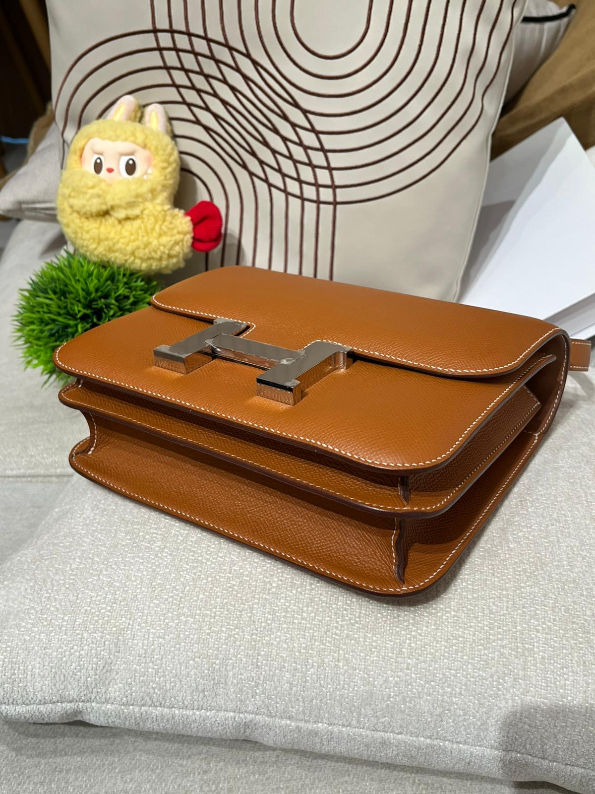 HERMES CONSTANCE 24, STAMP Z GOLD 銀扣，EPSOM牛皮，原裝貼 100%Authentic ,98%new ✅dust bag ✅box 
