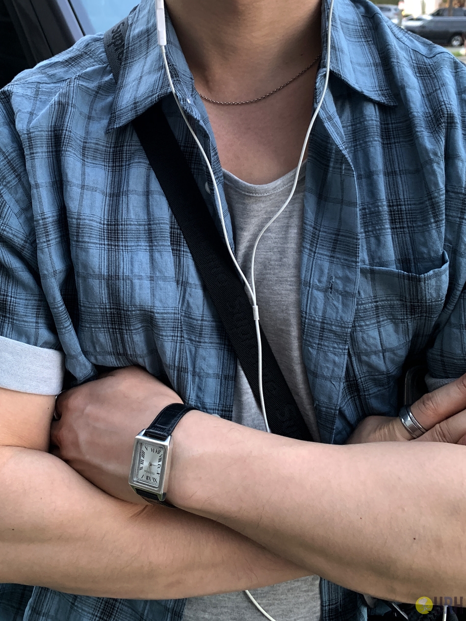 【100%保證韓國直送】韓國品牌原創系列 經典格紋棉質微寬鬆半袖恤衫 👕 [6 color] RL114923