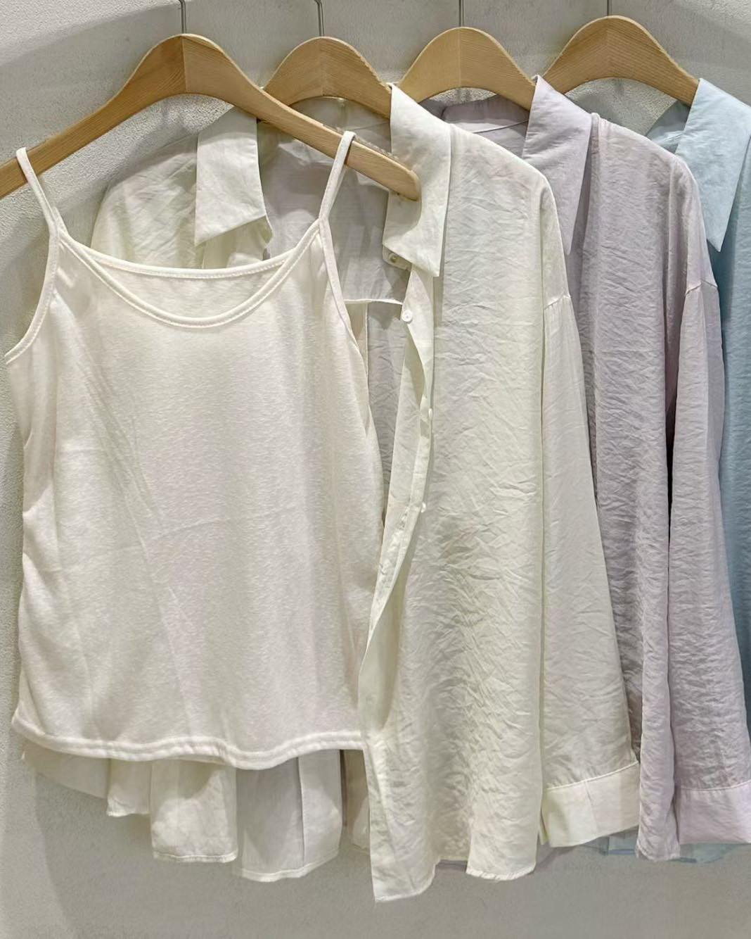 超薄防曬衫+吊帶打底