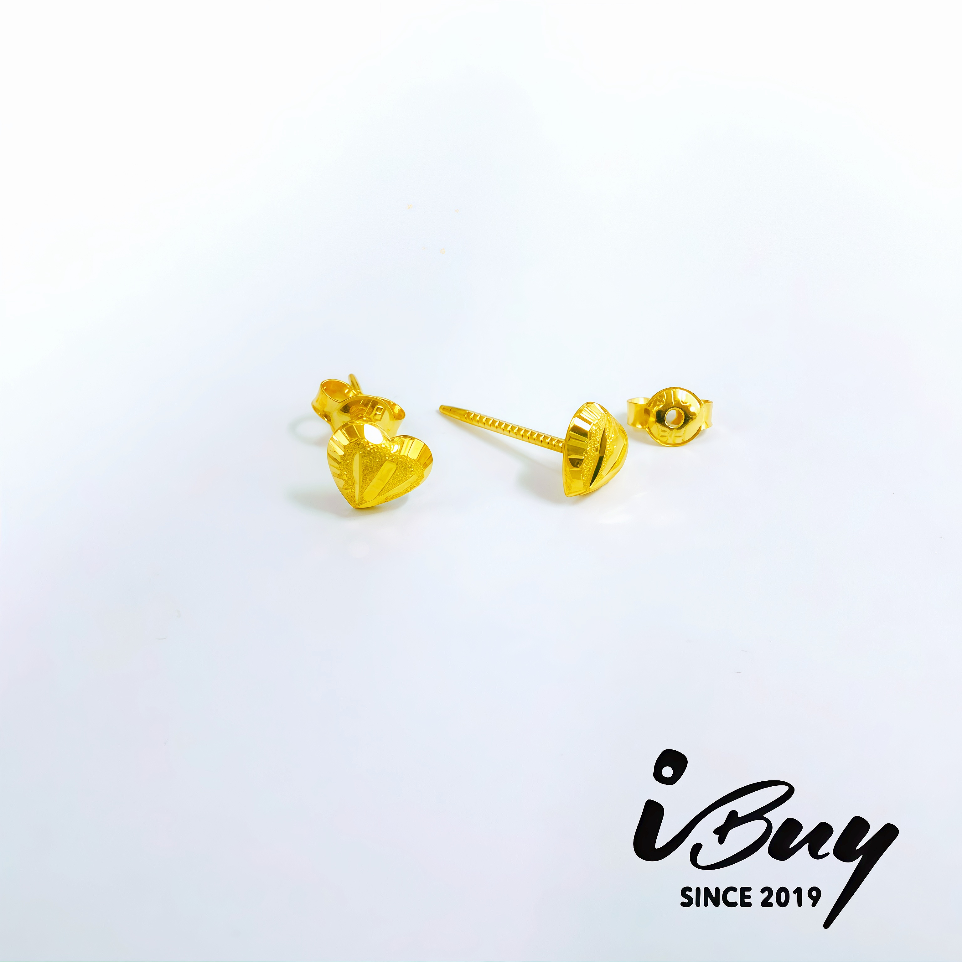 916 GOLD 3 LINE LOVE EAR STUD 916 金 三光行爱心耳钉