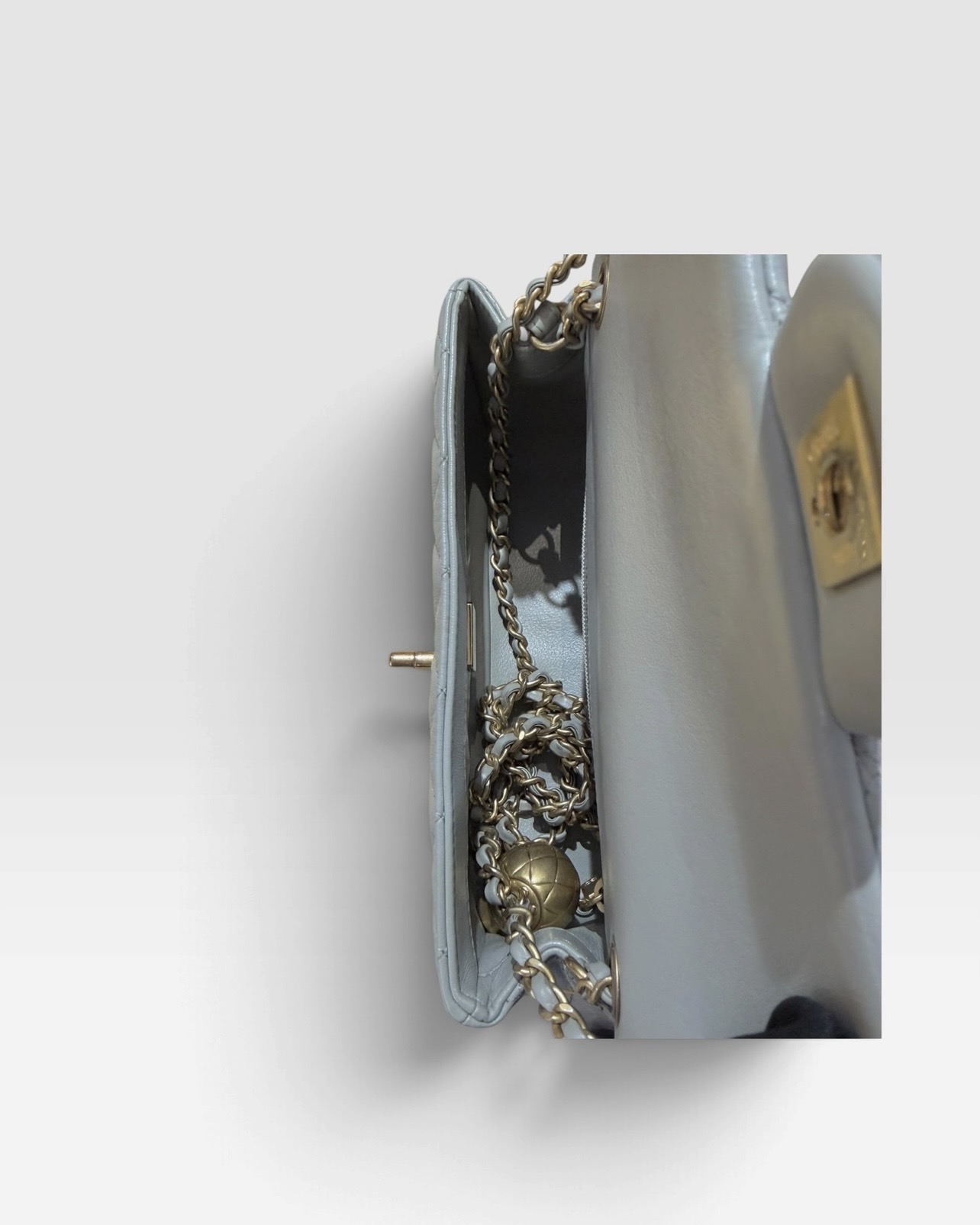 Pre-owned Chanel Rectangular Pearl Crush Bag / Product Code: A092301