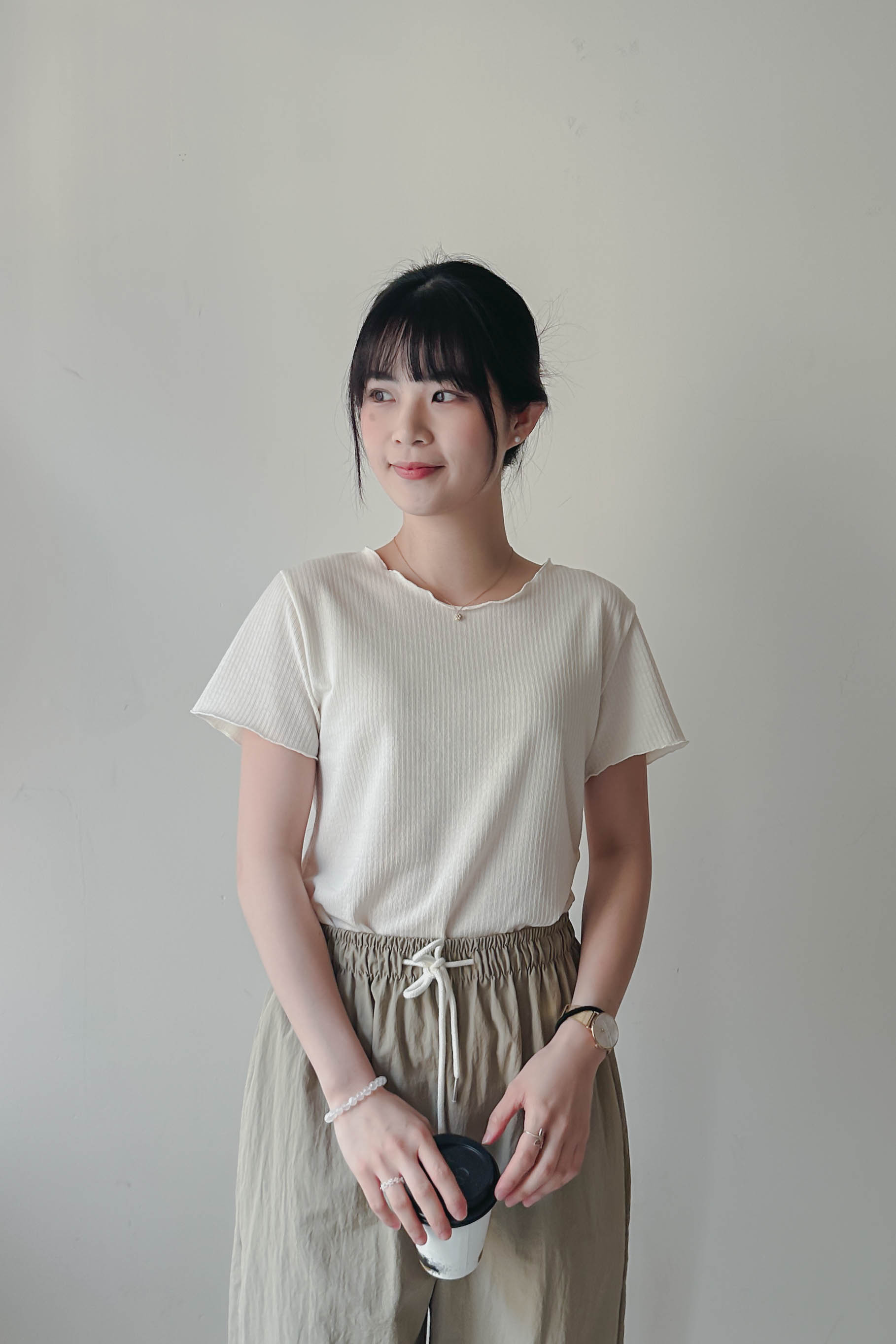 親膚雲朵木耳邊Tee (兩色入)