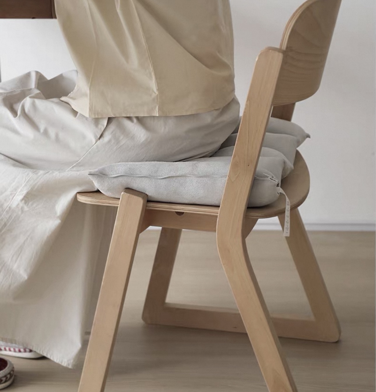 日本霜山多功能午睡枕摺疊坐墊