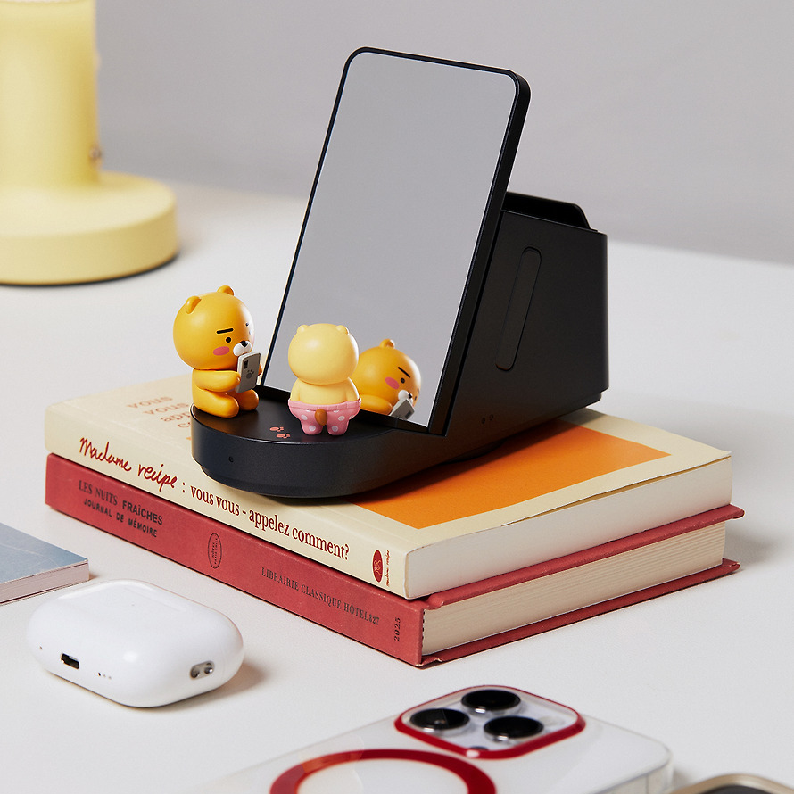 Ryan & 春植 三合一 旋轉無線充電座