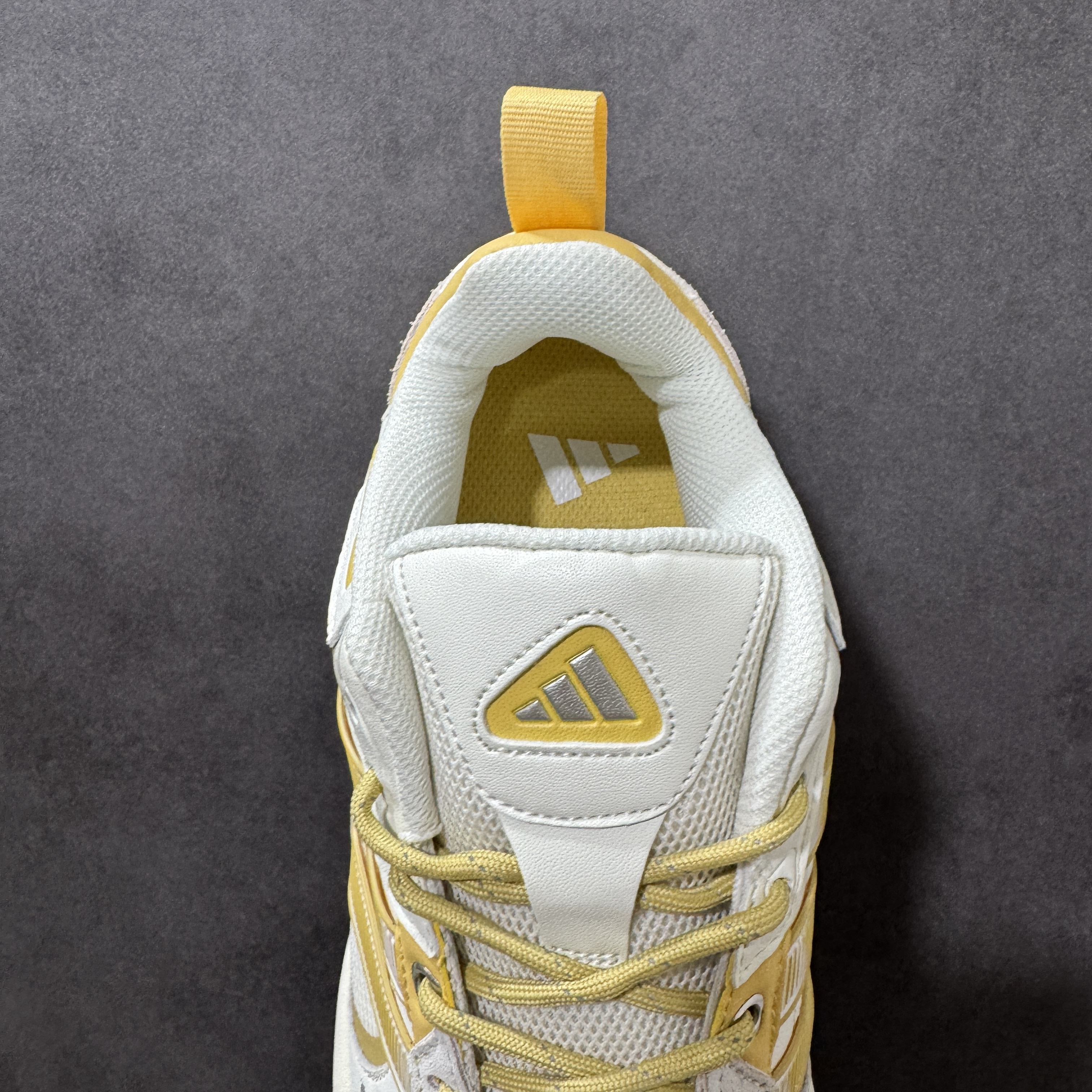 Adidas Shadow Fever JQ7623