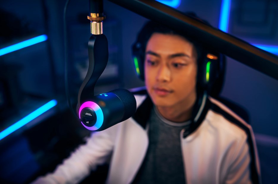 Logitech YETI GX 動圈式RGB 電競麥克風