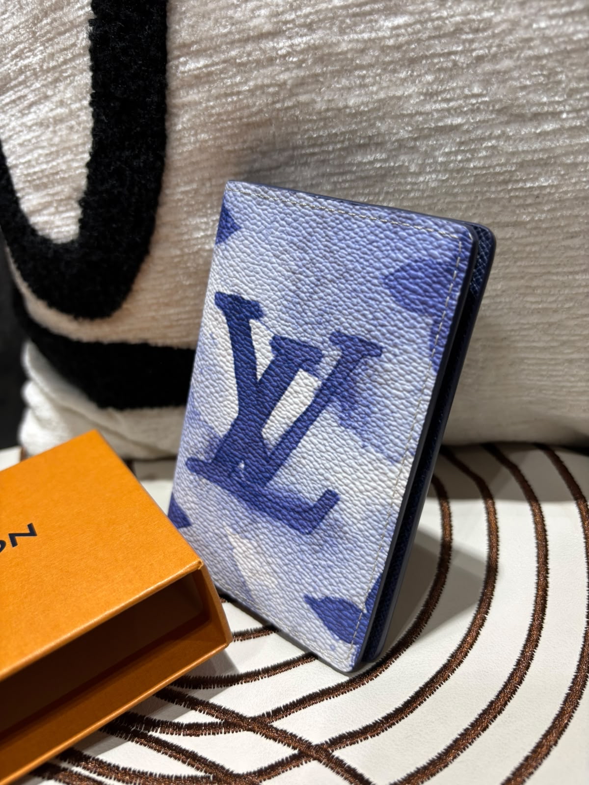 未使用品 Lv pocket organizer watercolor 限量色 M80455 100%Authentic,unused ✅dust bag✅box  