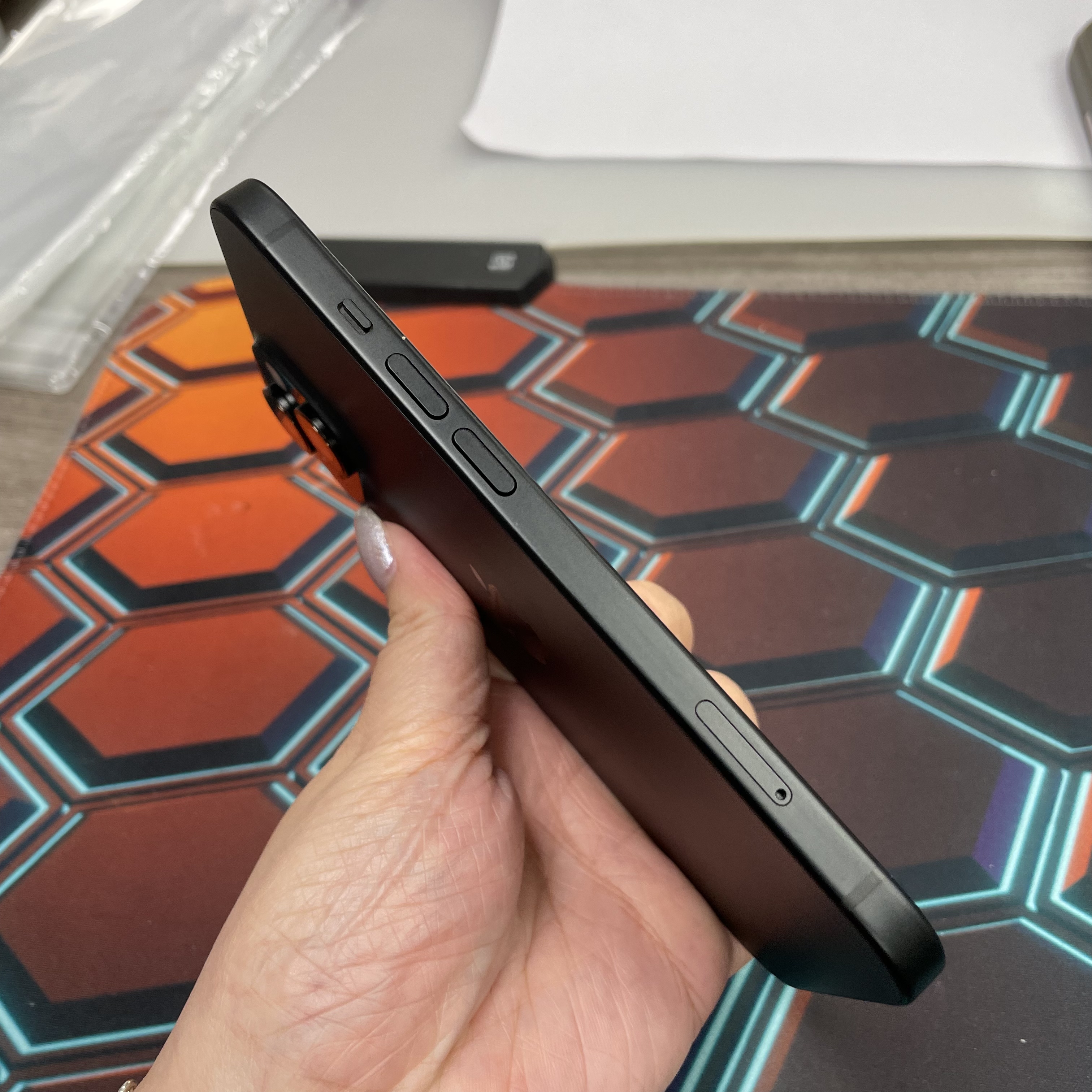 *6901 15 完美機 256GB 電88 黑色 black
