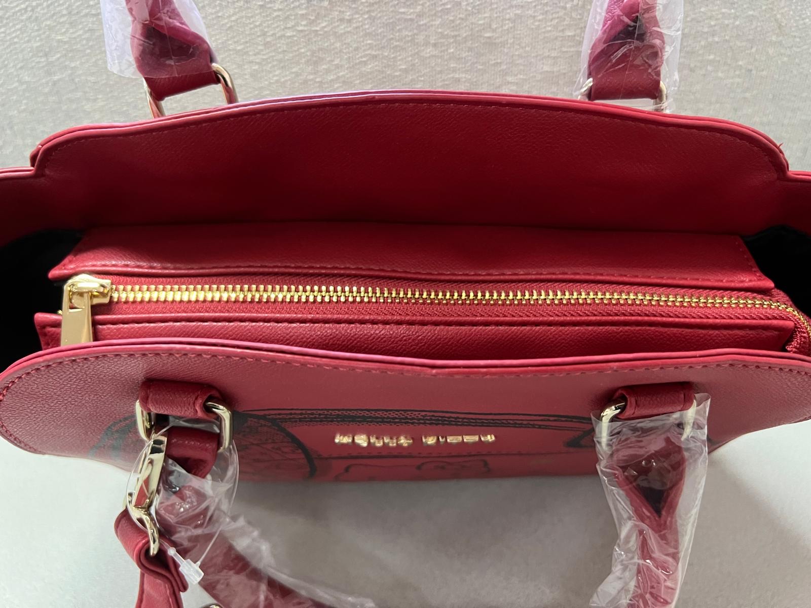 🎌日本直送🎌 Hello Kitty 復刻版圖案 斜孭手挽兩用袋