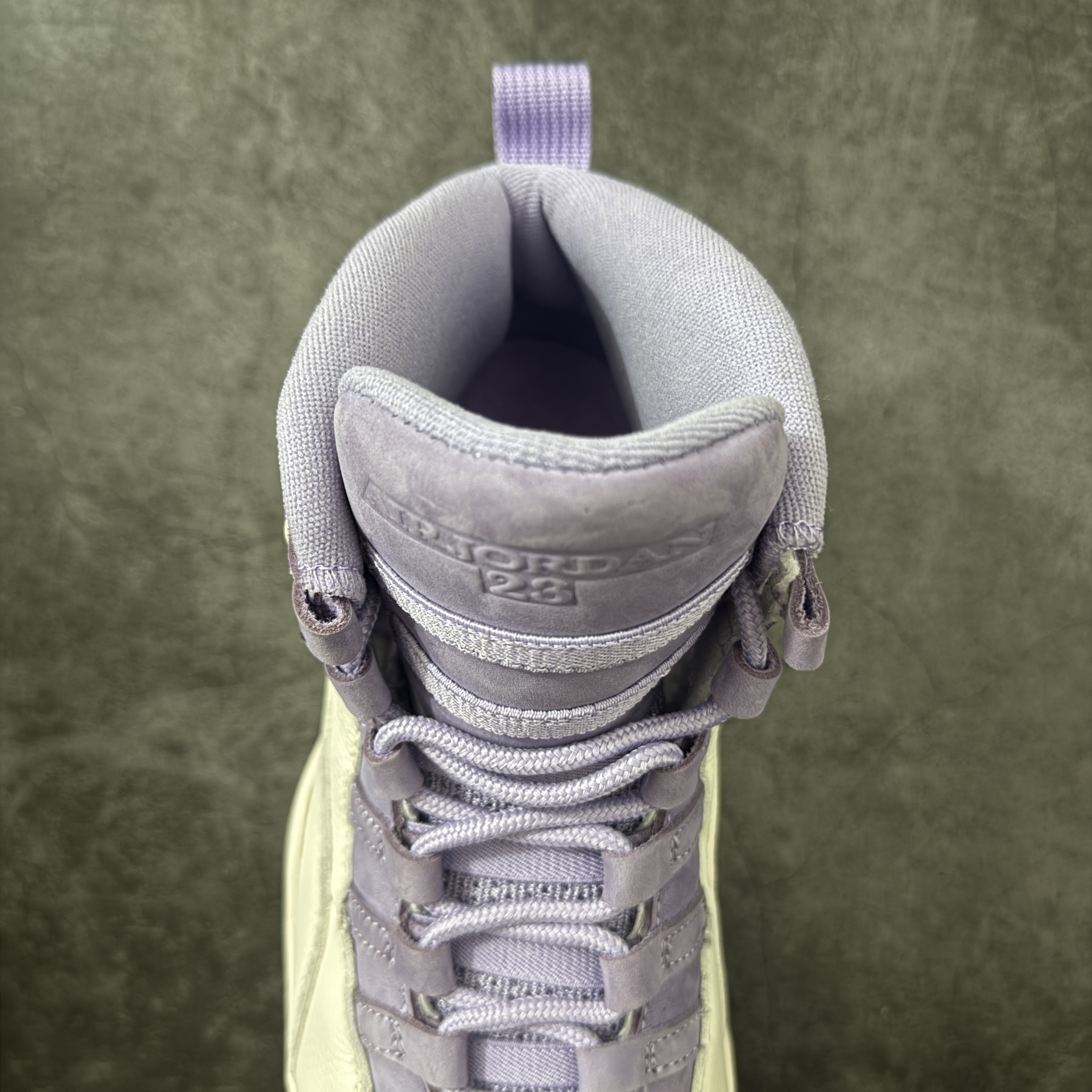 Air Jordan 10 Retro "Hydrangeas" IQ0388-101