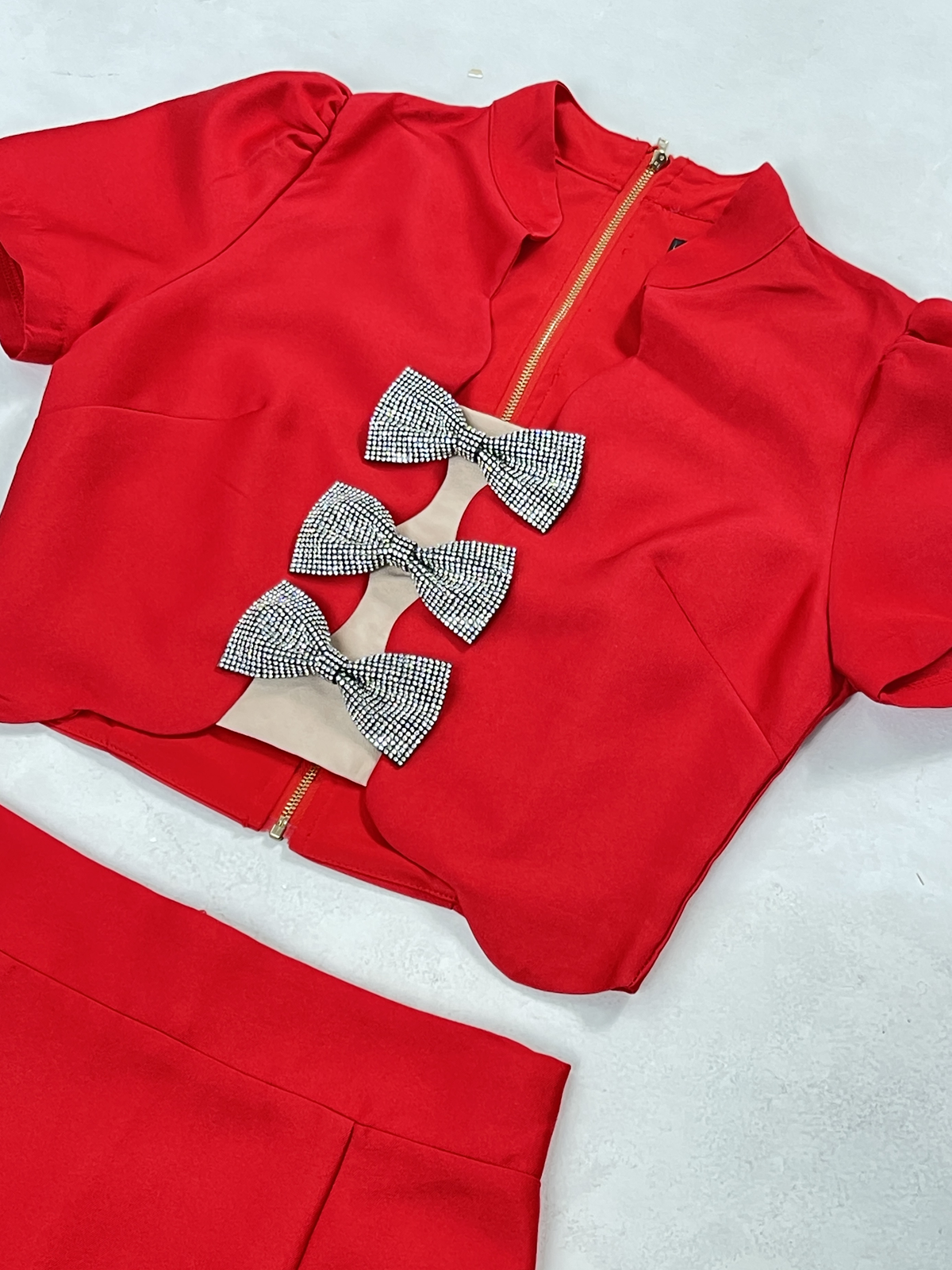 Scarlet Fortune Bow Set M126