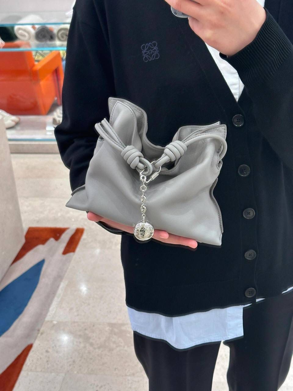 Loewe 罗意威 Squeeze 手袋系列