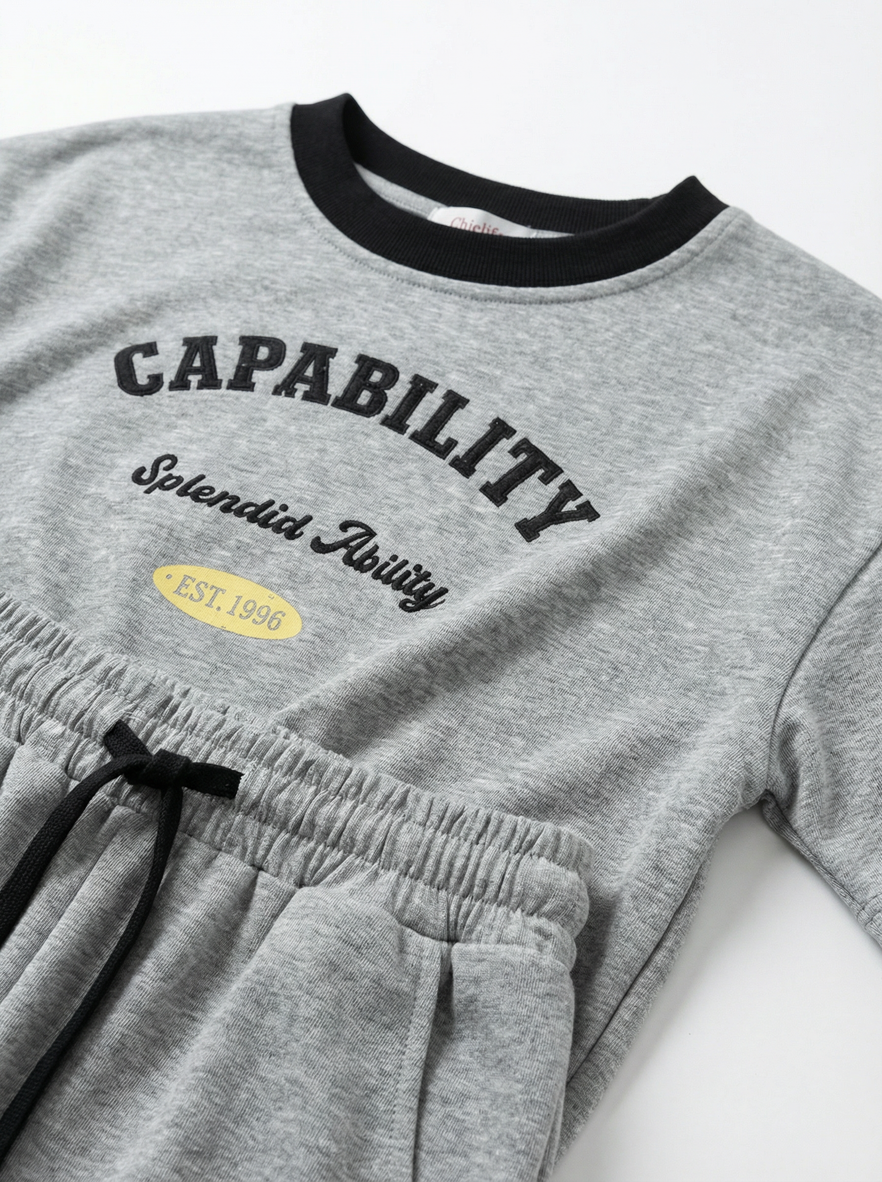 CAPABILITY 復古短袖T恤 + 鬆緊中長裙套裝