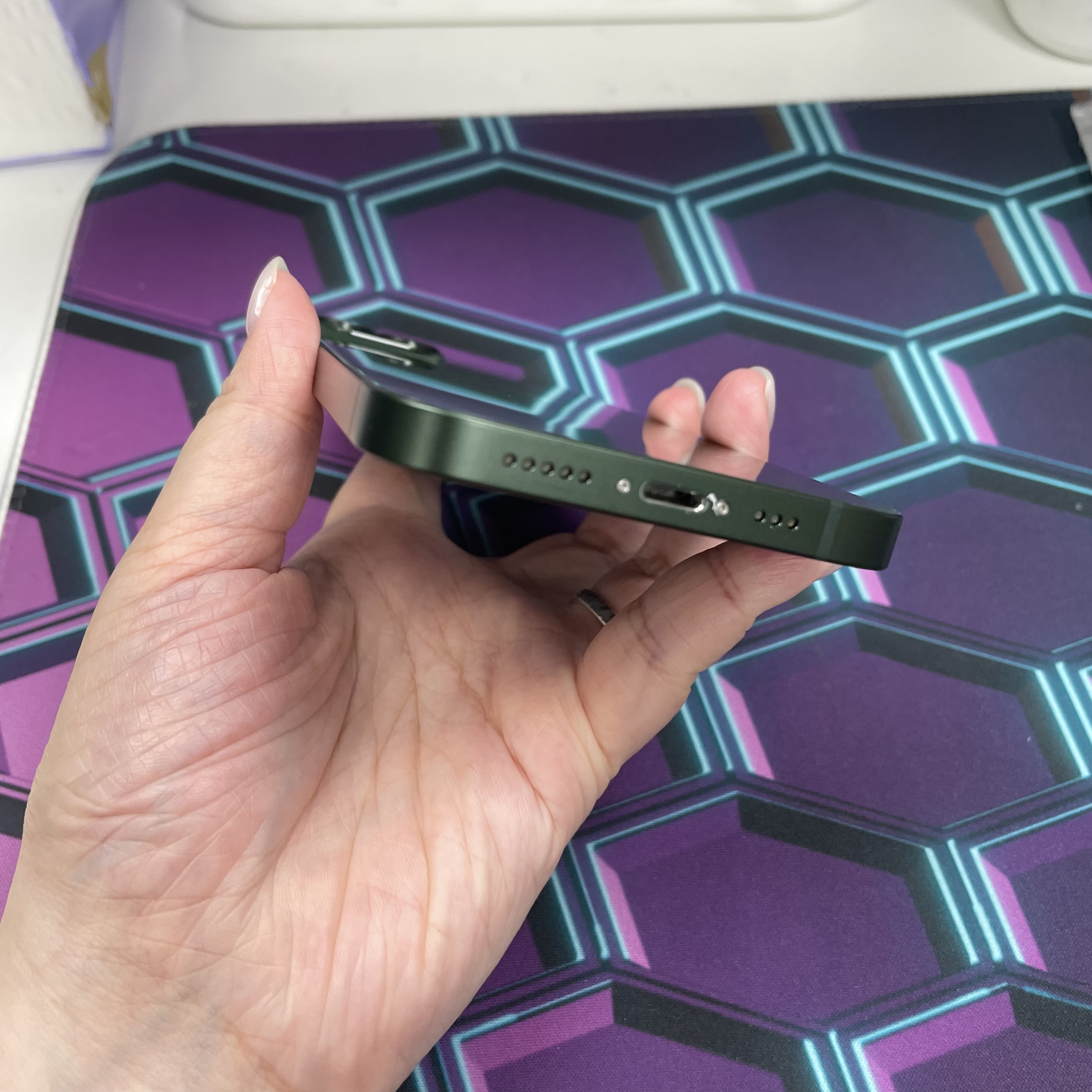 *6474 13 勁靚機 256GB 電100 綠色 green