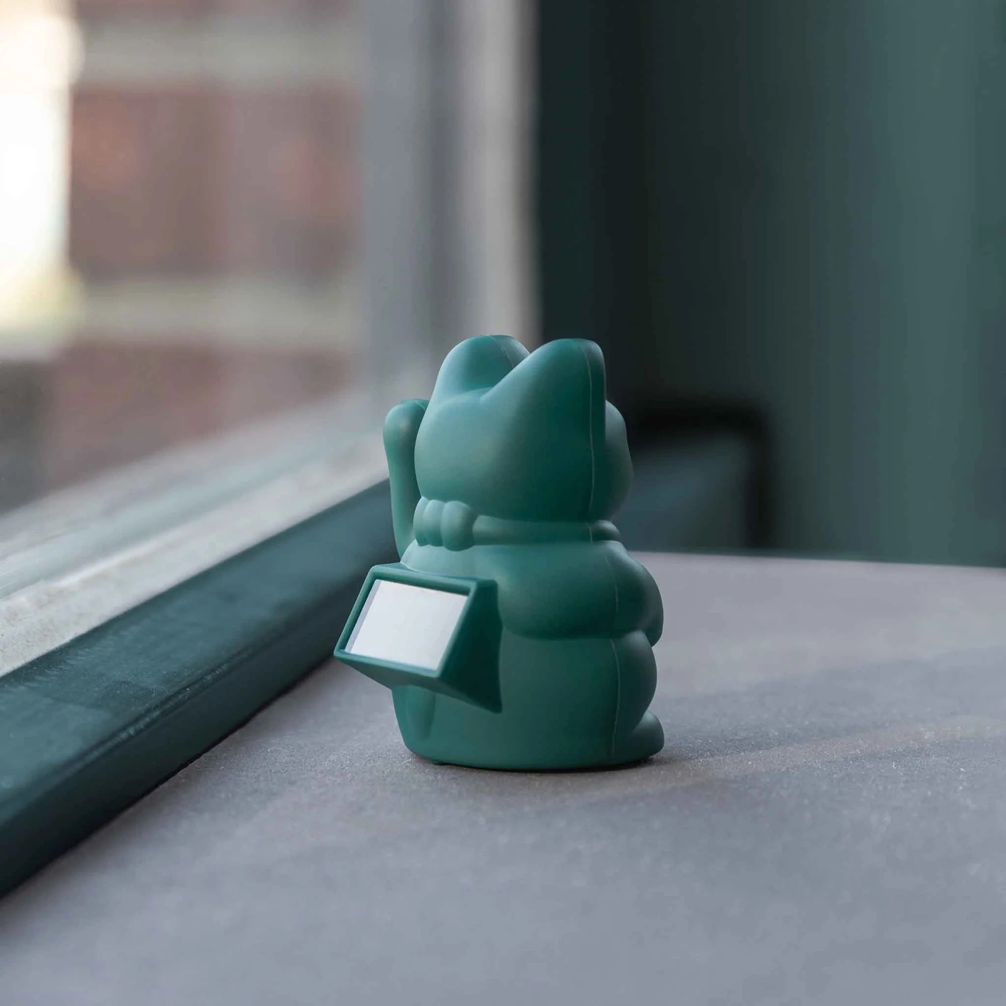 📦訂購 Donkey Products Lucky Cat Solar (GREEN) 綠色 太陽能 招財貓