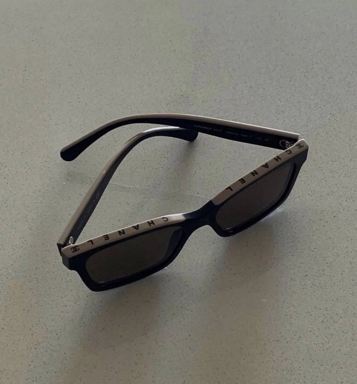 現貨✨🫶🏻Chanel 拼接字母太陽眼鏡 nude color