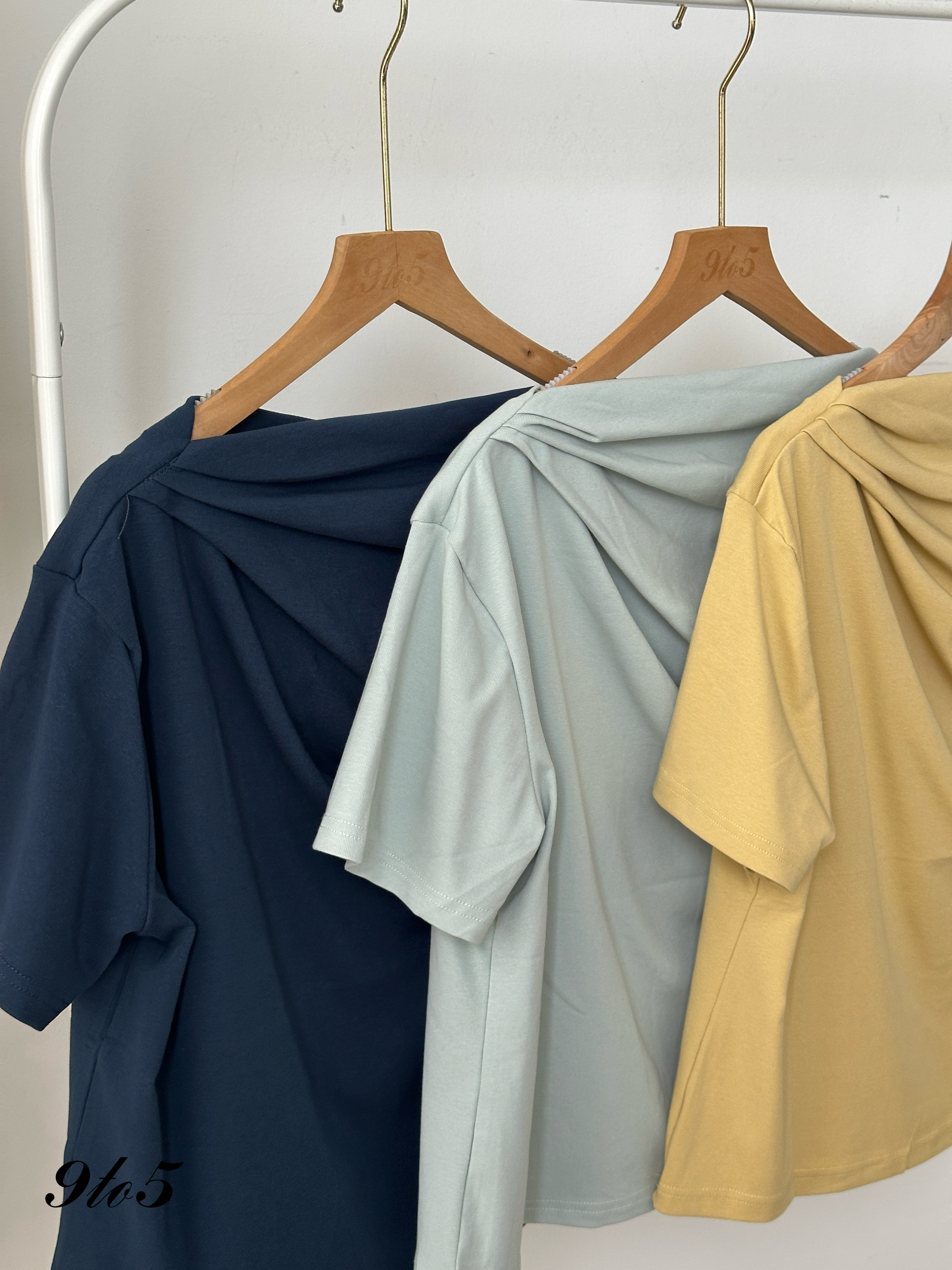 T3996 Mock Neck Ruched Top - 5 Colors