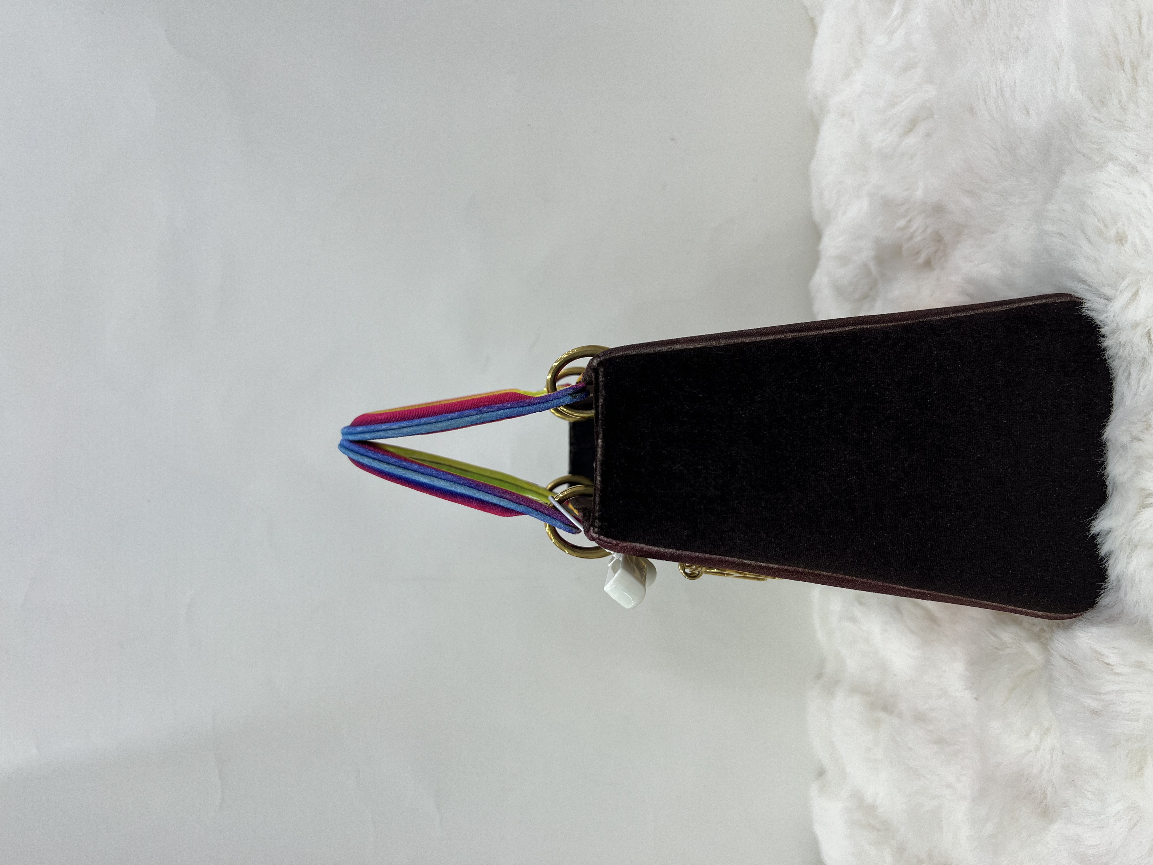 直播貨品 |  [1個-$100 2個-$300］J11