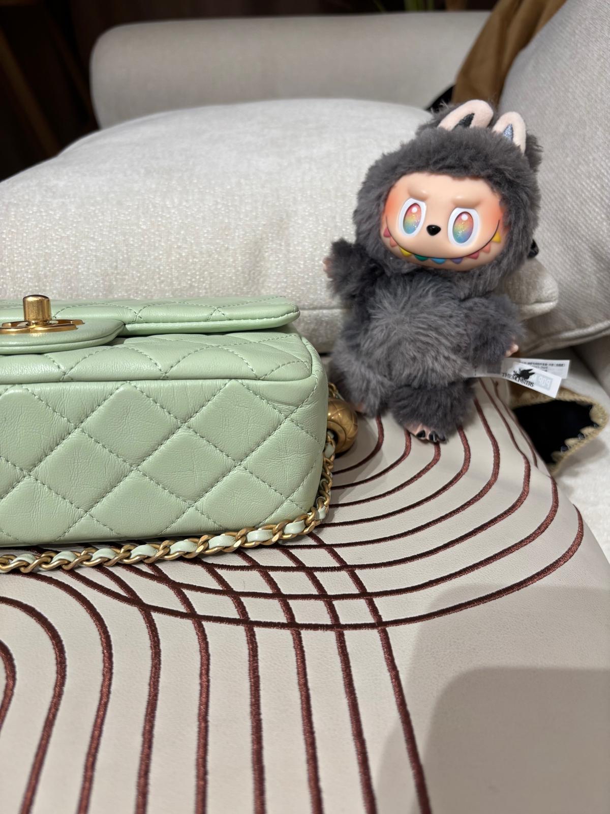 Chanel mini flap with pearl crush 金球 100%Authentic ,95%new ✅收據✅晶片✅塵袋✅box 