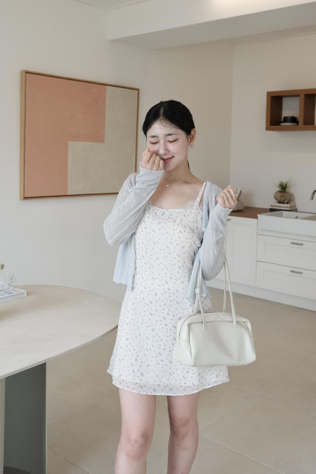 【冷氣房必備】薄款防曬短版線衫外套 藍色