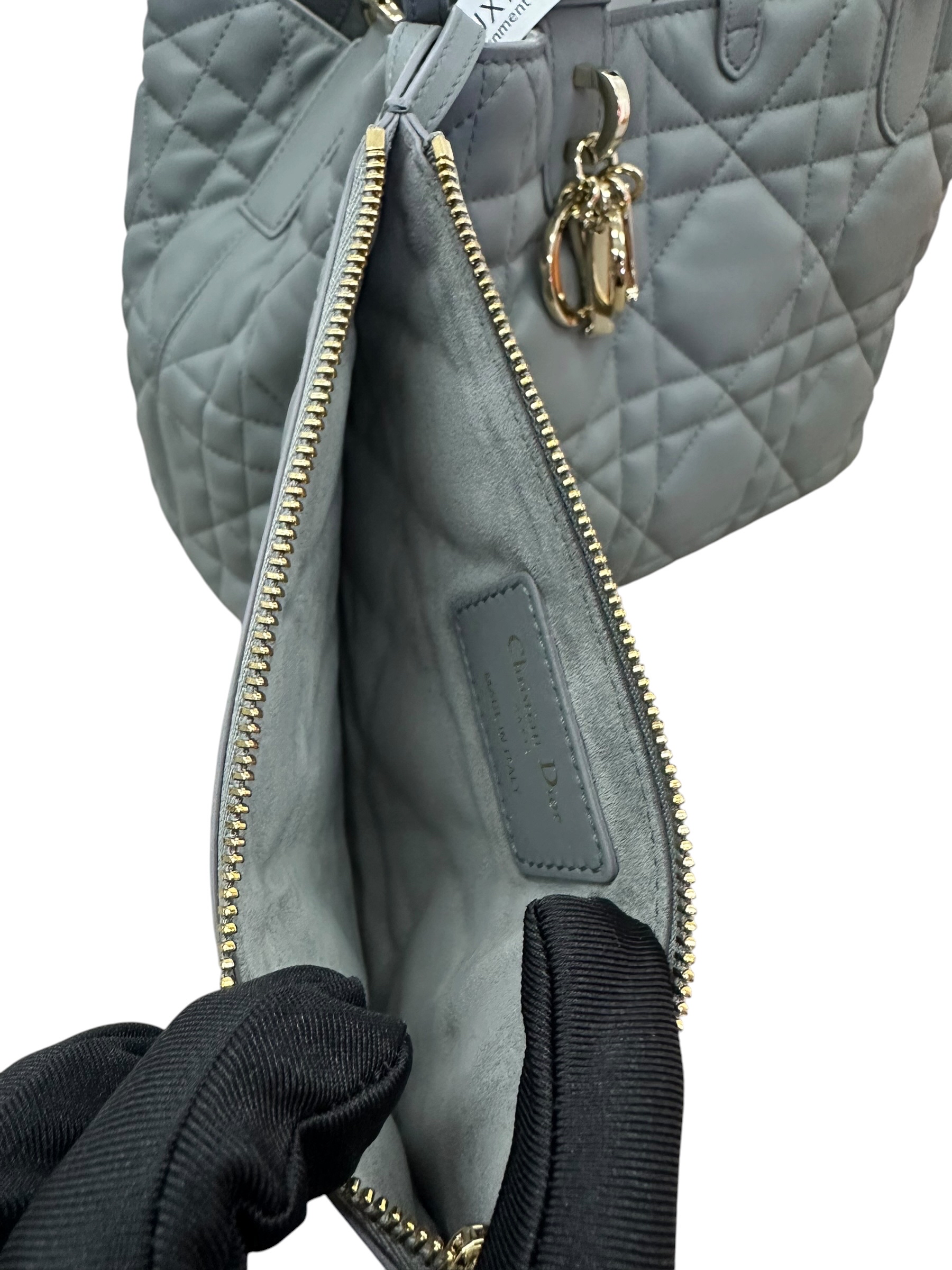 Pre-owned Dior Toujours Bag / Product Code:  081120