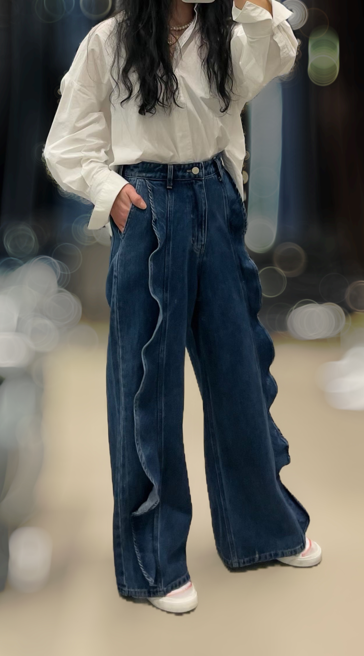 Stylish ruffle wide jeans 