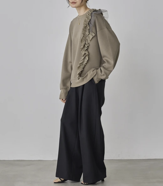 不對稱荷葉邊上衣 - 2026 流行穿搭  荷葉邊上衣 春夏時尚穿搭 成人休閒 日常穿搭 易於配搭 日本直送   #JP-I-260017