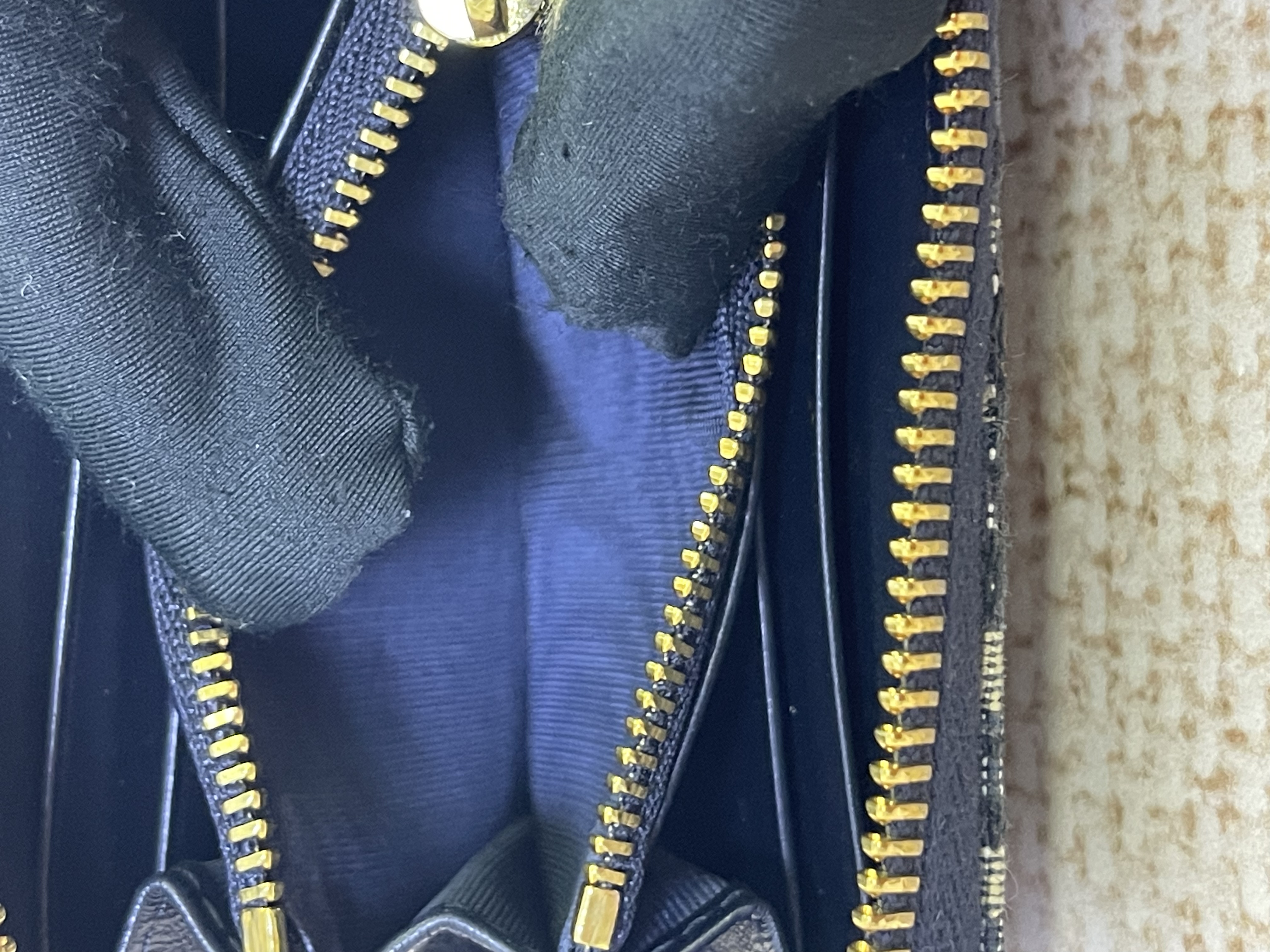 Pre owned Dior 30 Montaigne Voyageur / Product Code: 26031101