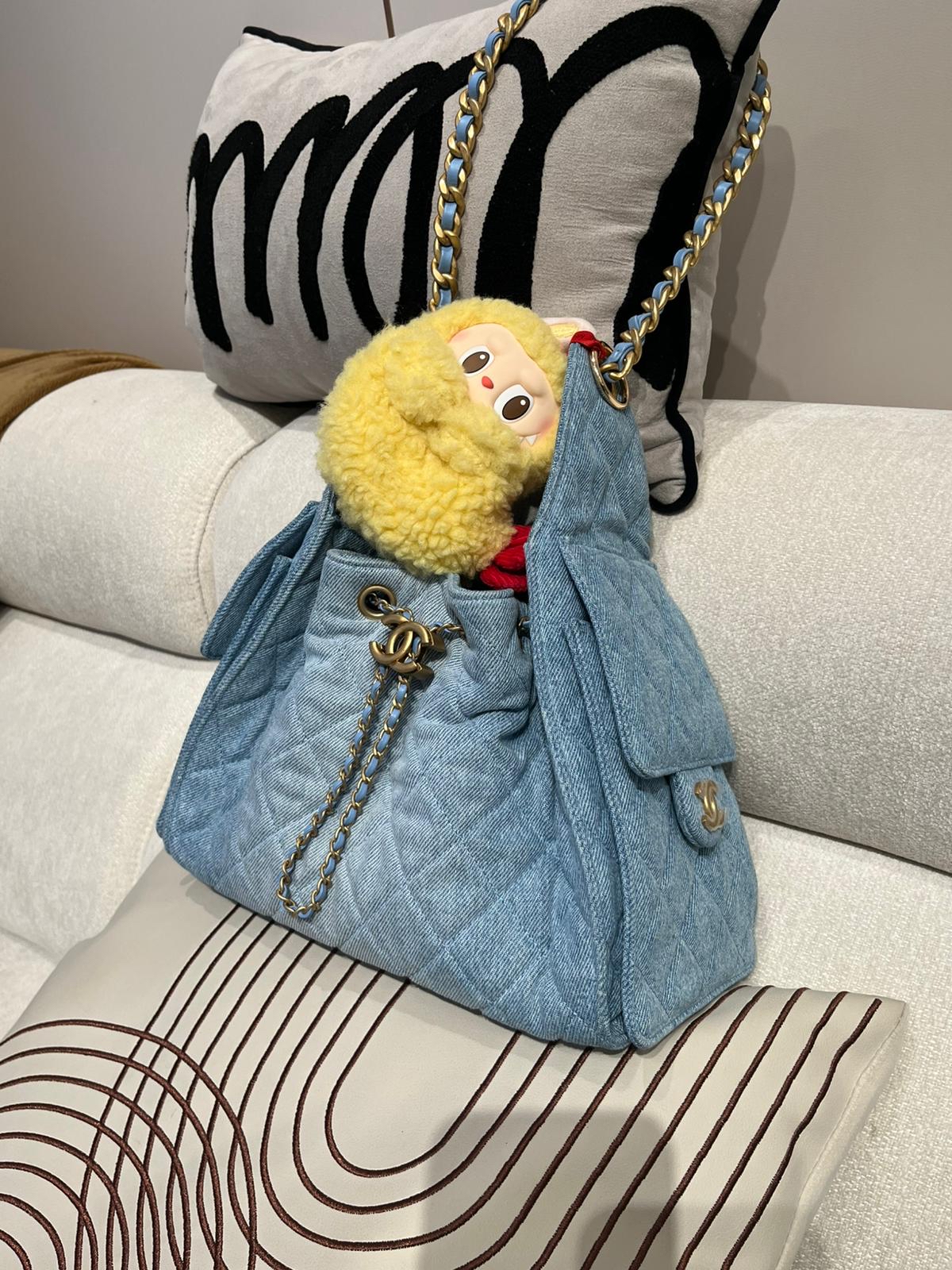 Chanel 25 Small 洗水牛仔金扣Hobo Bag 100%Authentic, 98%New ✅晶片✅Dust bag✅Box 