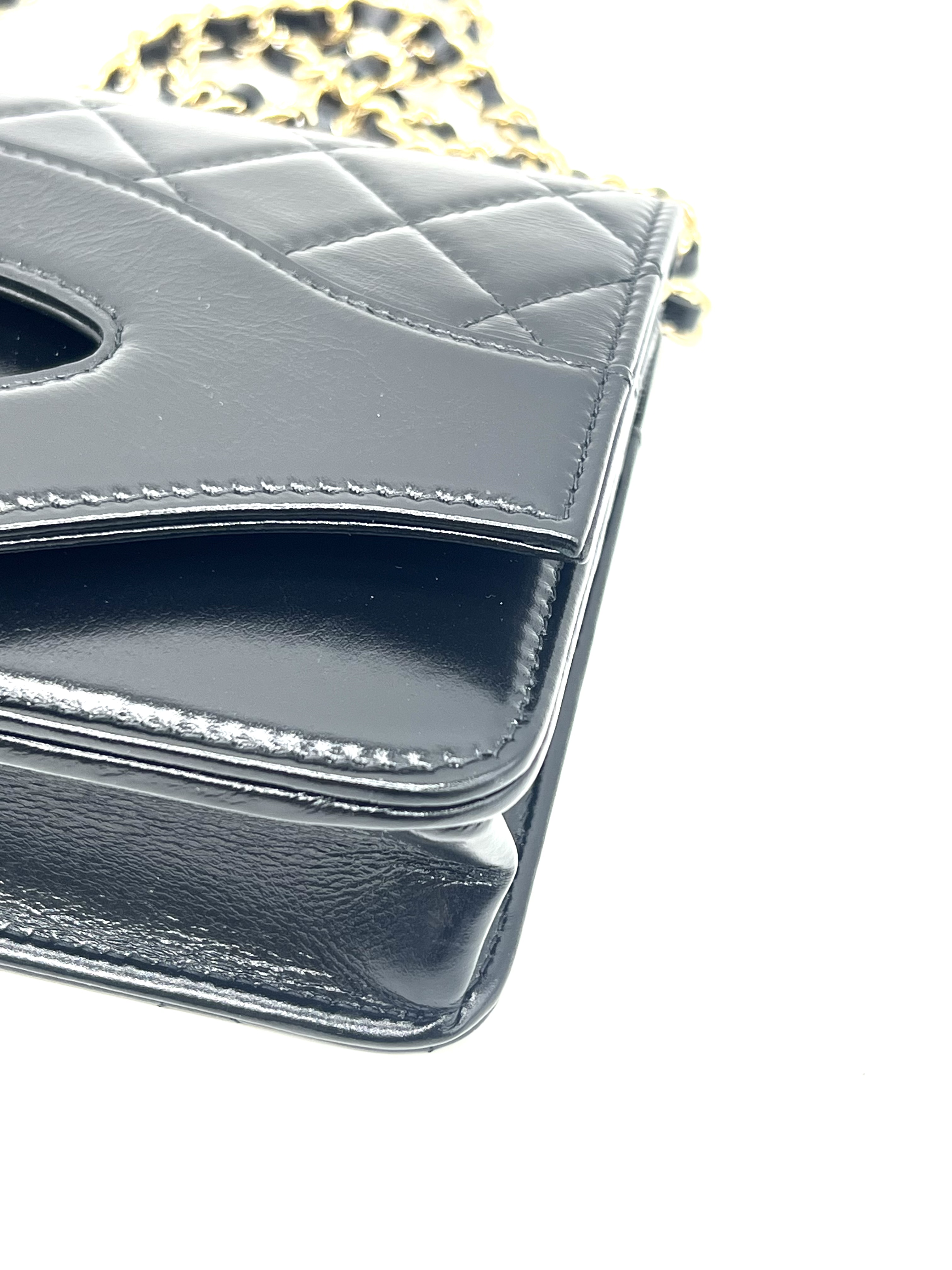 Pre-Owned Chanel 31 Wallet on Chain / Product Code: 26041621