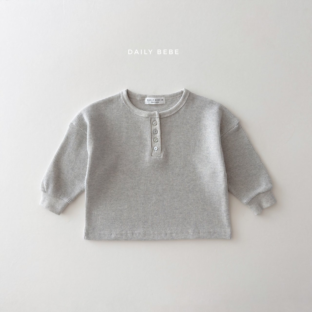 Dailybebe | Waffle Henley Neck Tee