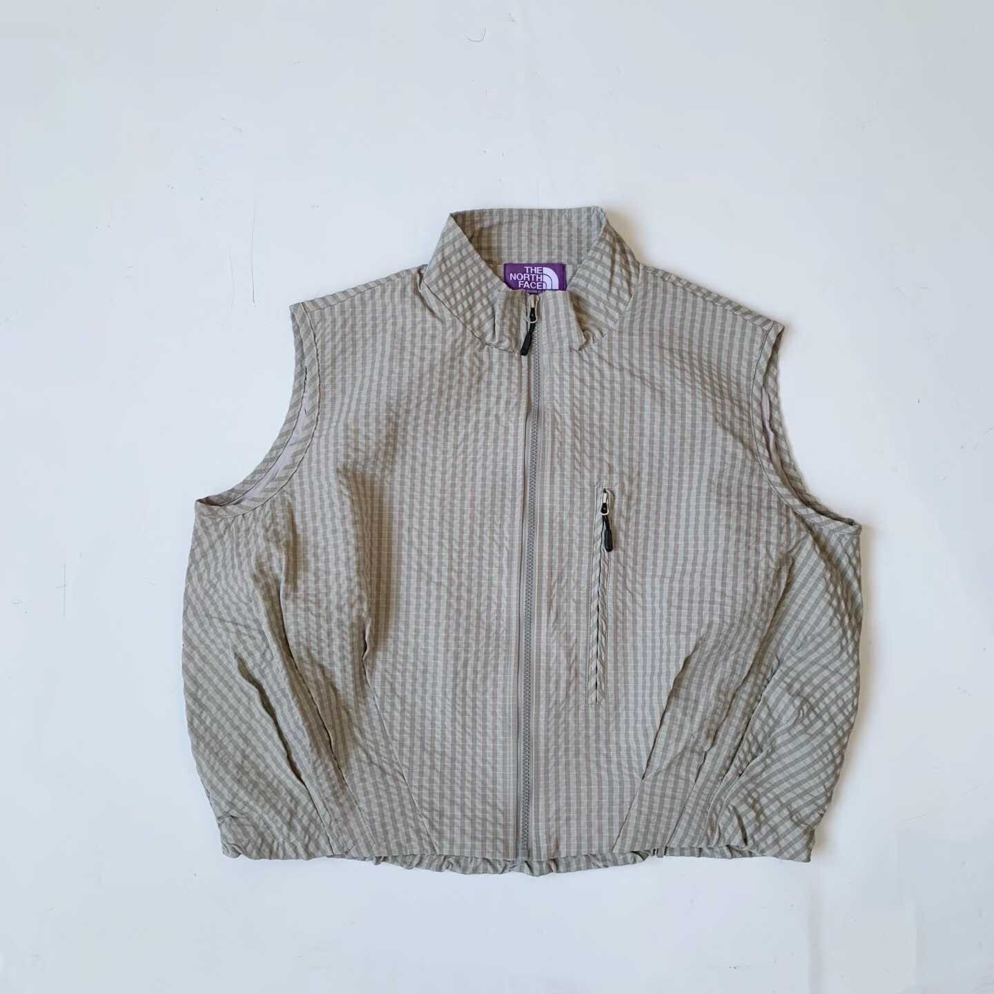 預訂 TNF 紫標格紋背心 [貨號26A1658]