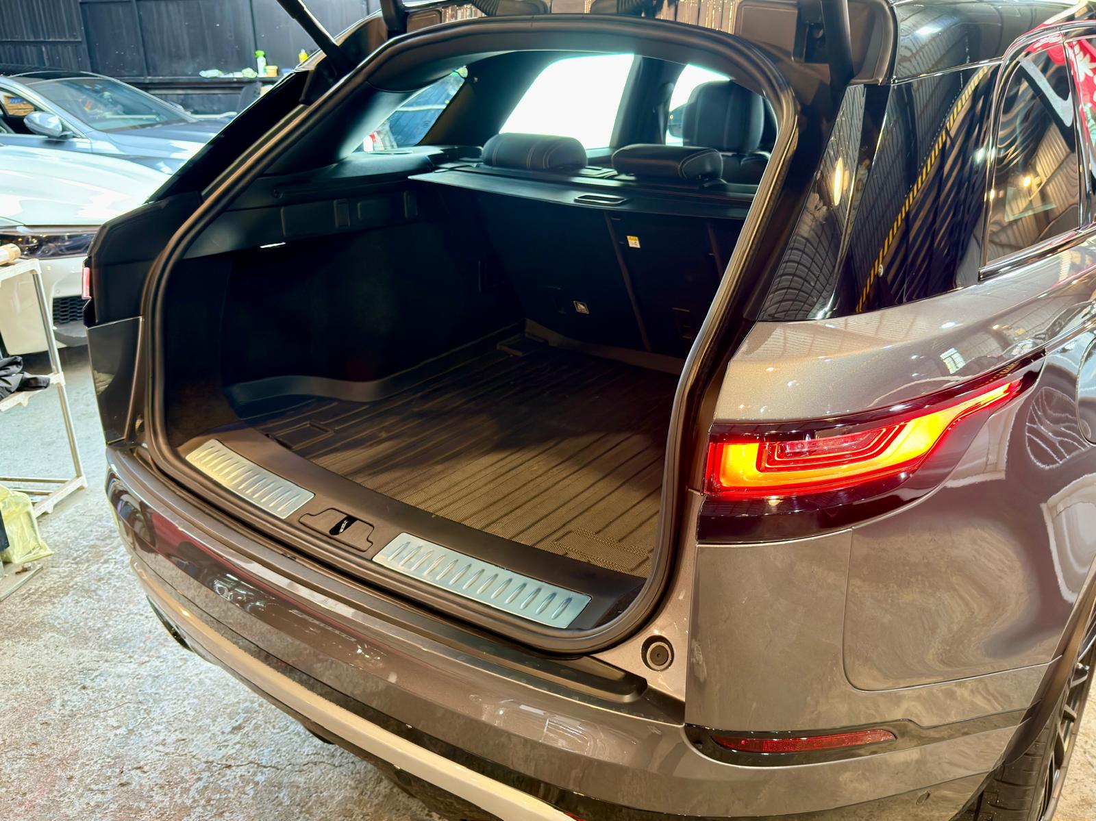 Land Rover RR Velar R-DYN SE P380 2018