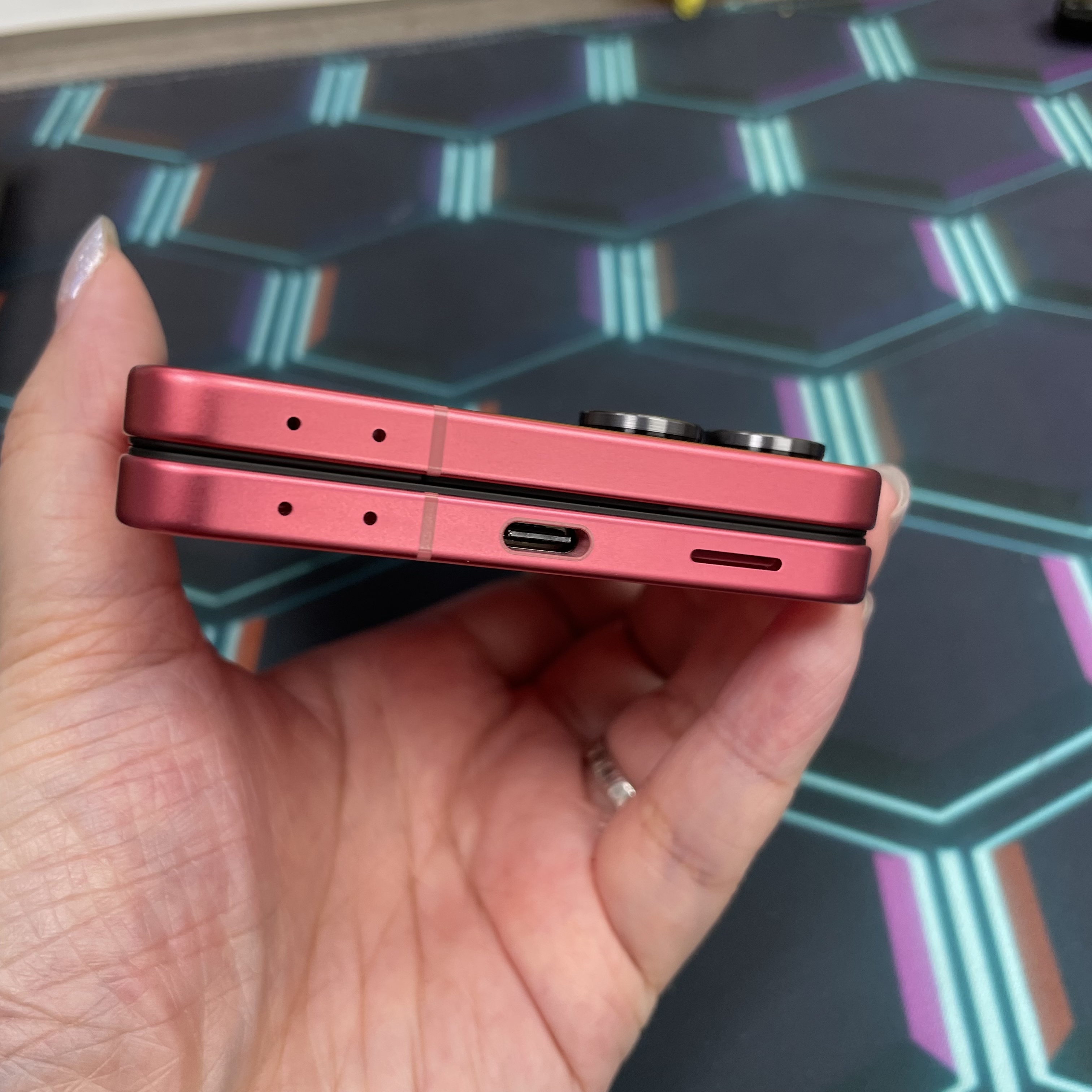 *7132 Galaxy Z Flip 7 勁靚機 12+256GB 紅色 red