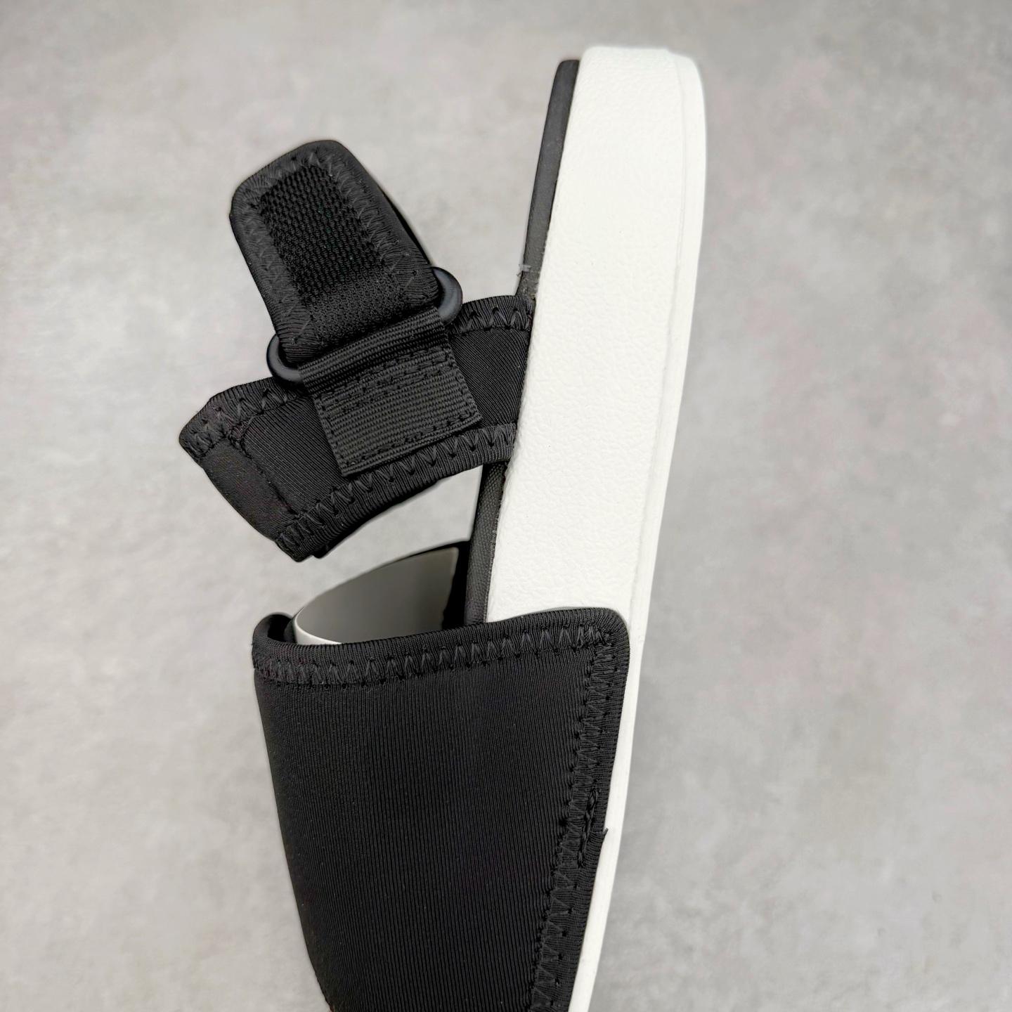 Adidas Adilette Sandal 4.0