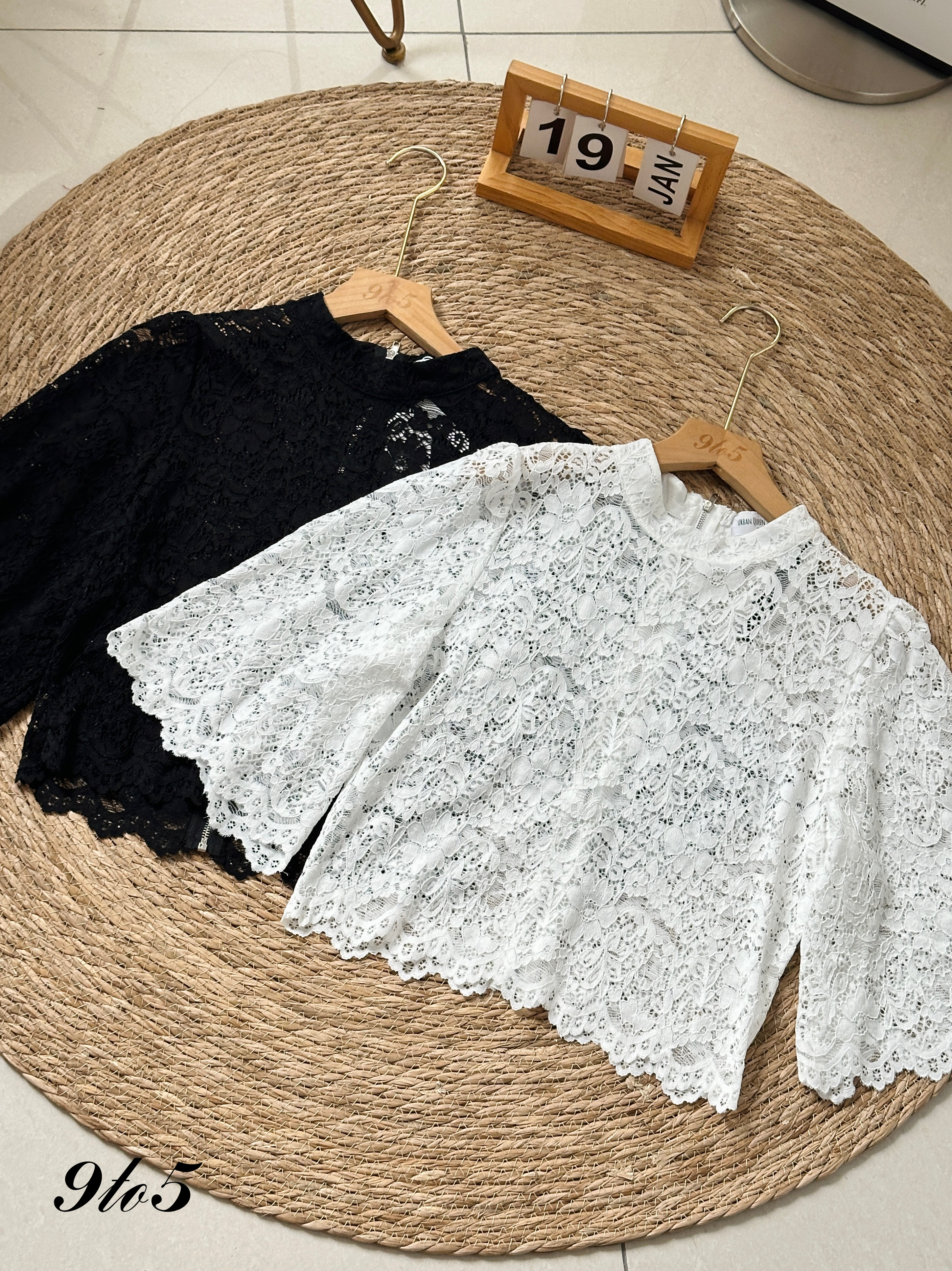 T3907 Lace Floral Top - Black & White