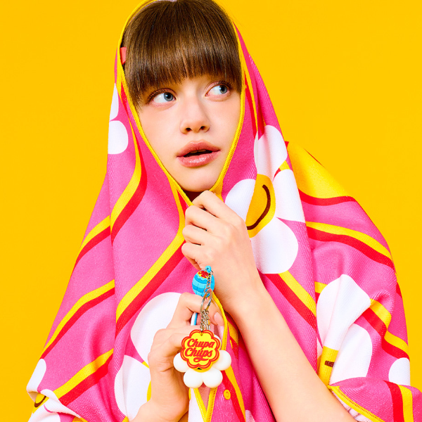 [Wiggle Wiggle x Chupa Chups] Beach Towel