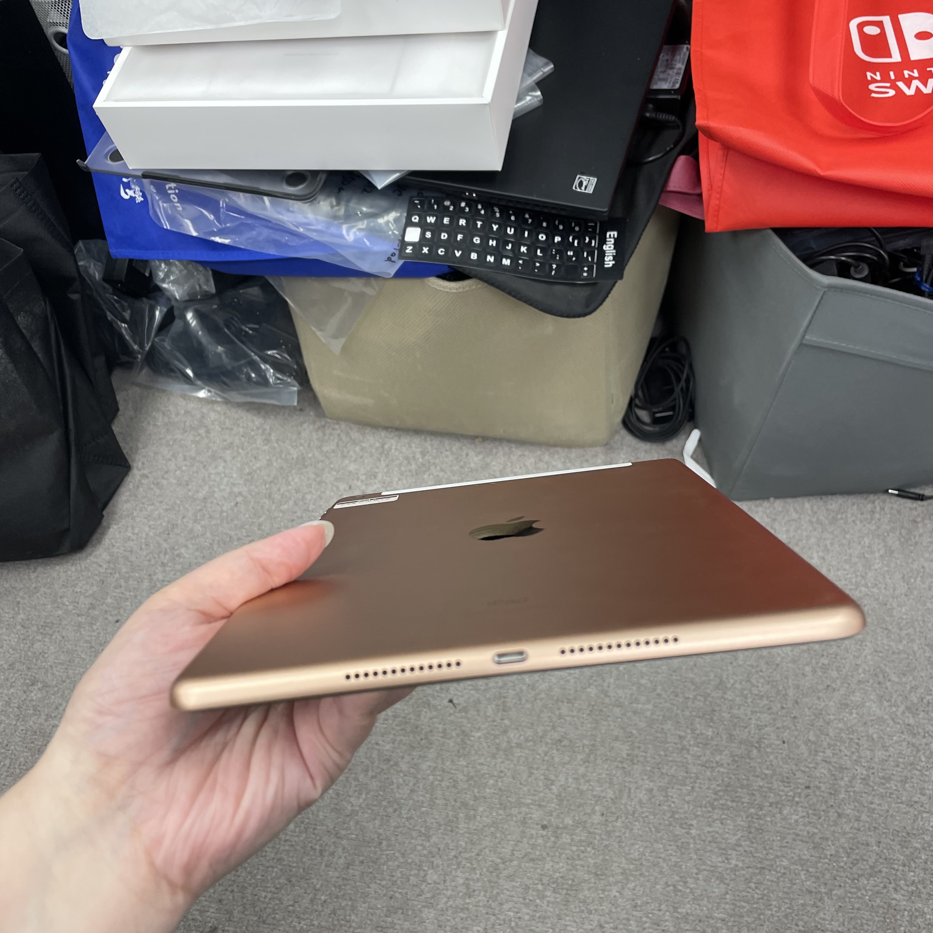 *4077 iPad 7 超靚機 32GB 插卡版 粉色 pink