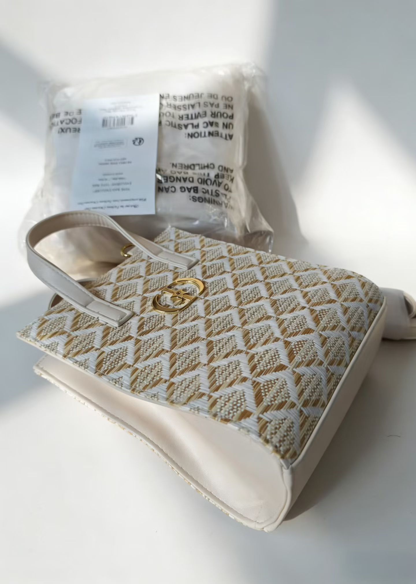 Dior全新米白色老花拼皮革手提包