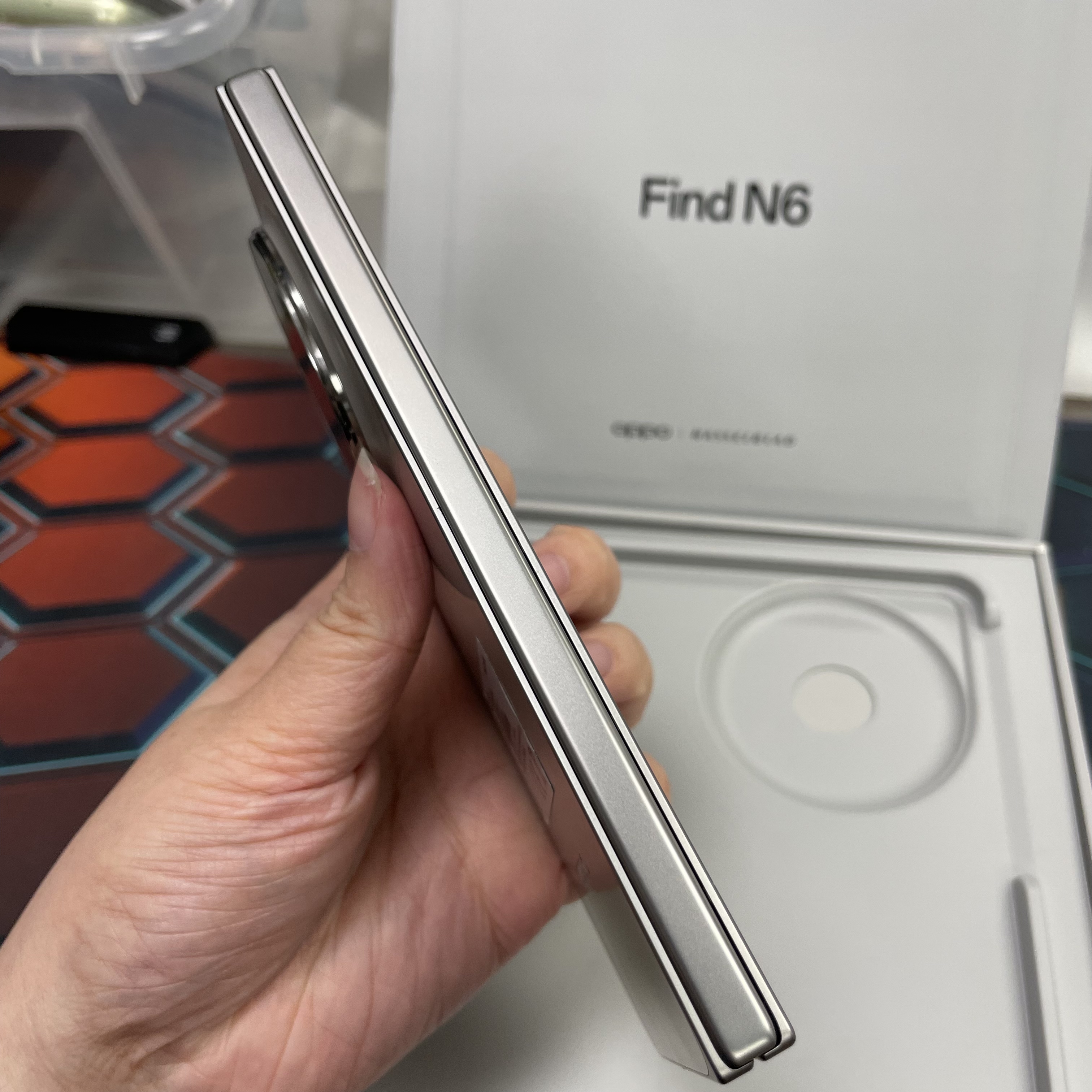 *8156 Oppo Find N6 完美機 16+512GB 灰色 gray