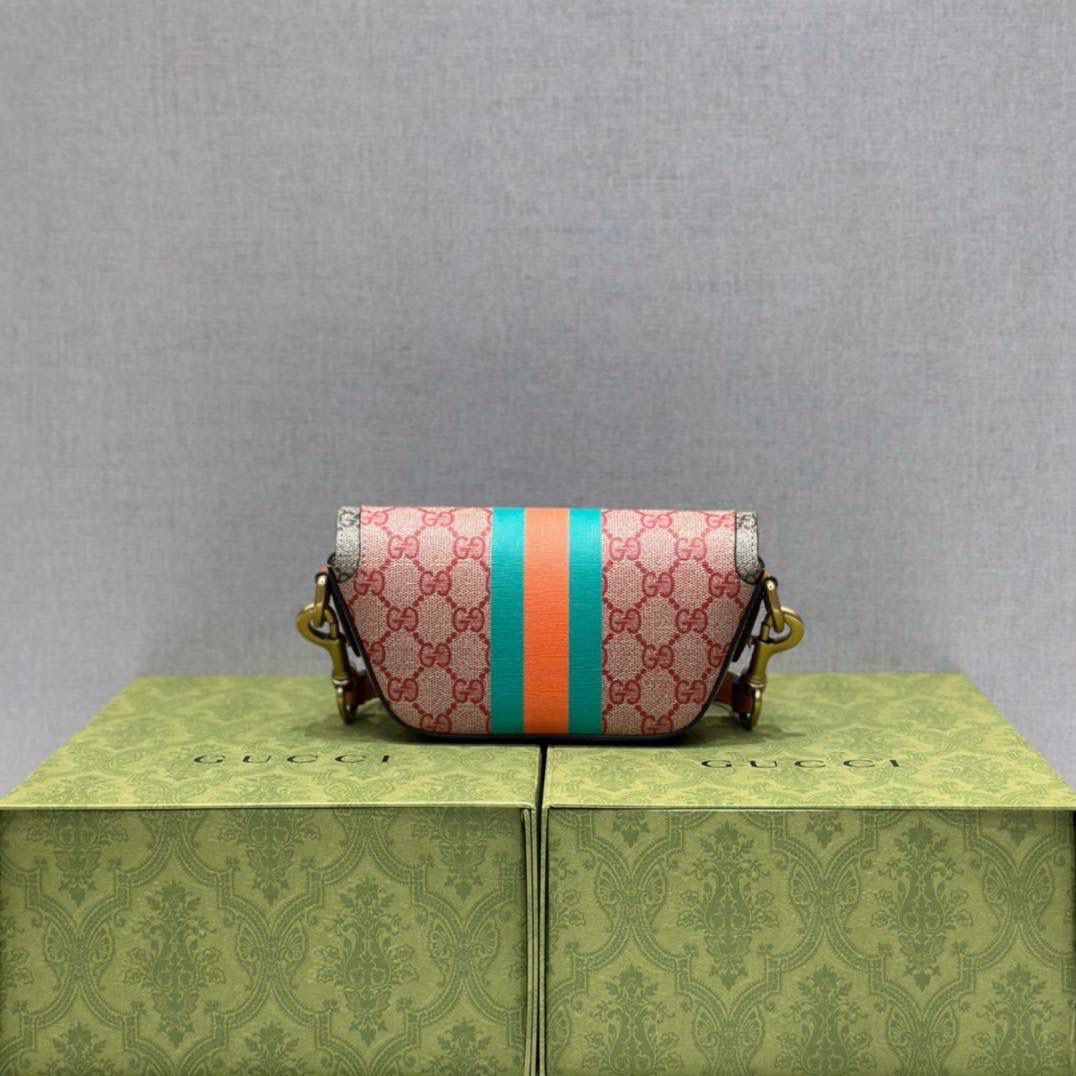 ▪大货实拍 𝐆𝐮𝐜𝐜𝐢 𝟐𝟎𝟐𝟑中国限定款 型号：723762 尺寸：18*10*4.5cm