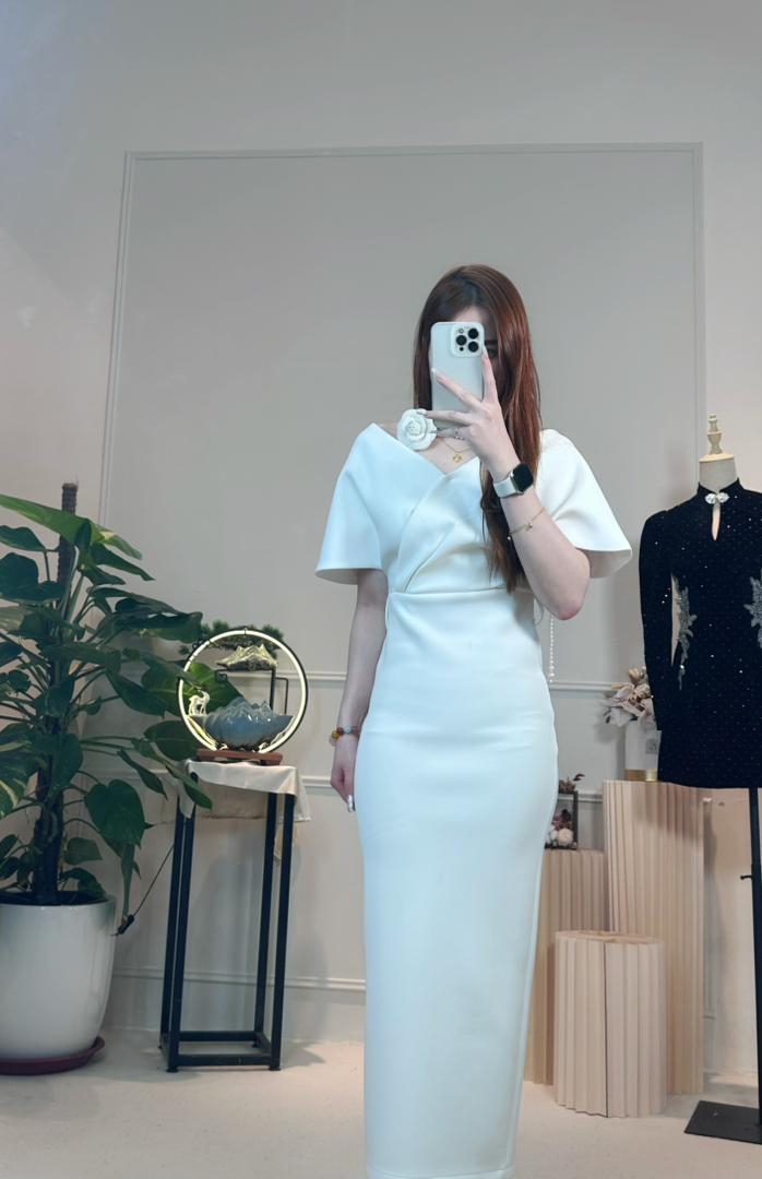 A03 --3D Floral Pearl Waist Chain