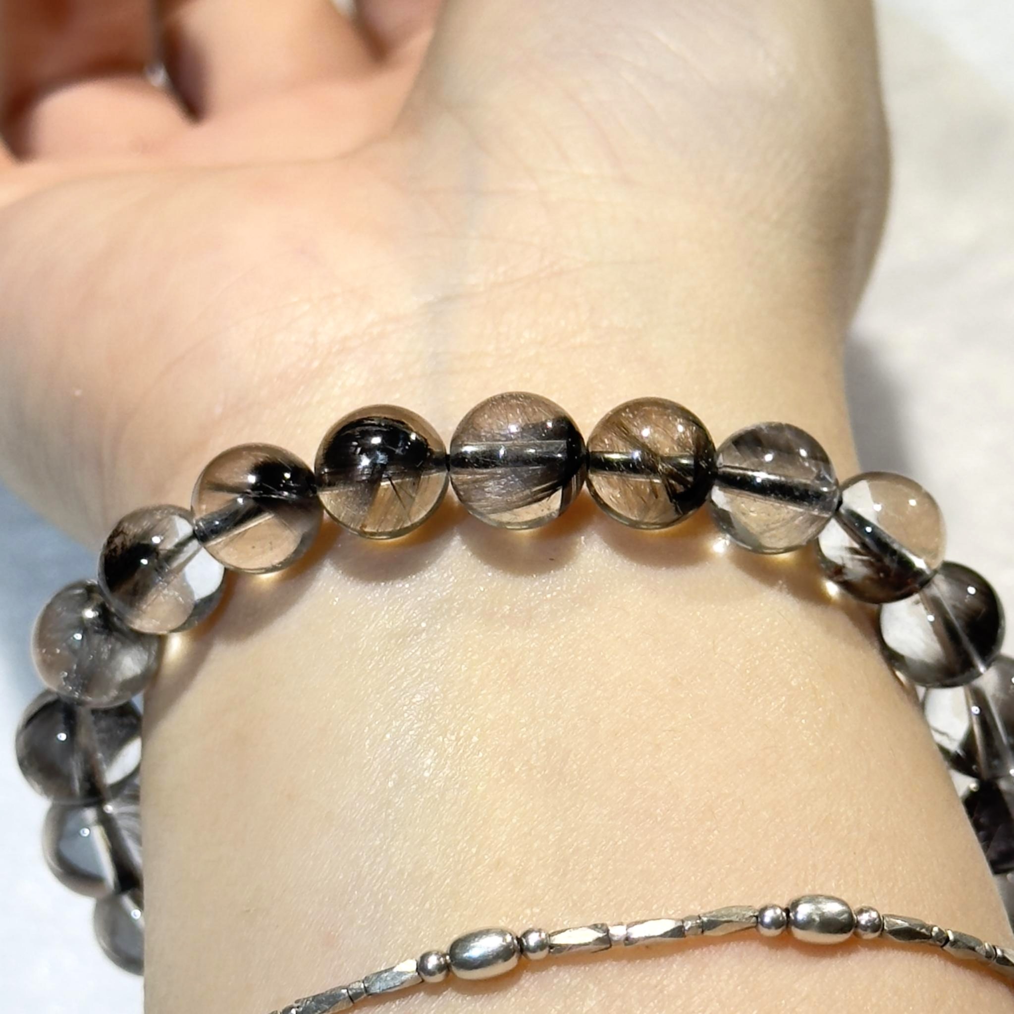 黑銀鈦手串 8.5mm+/- #CA0017