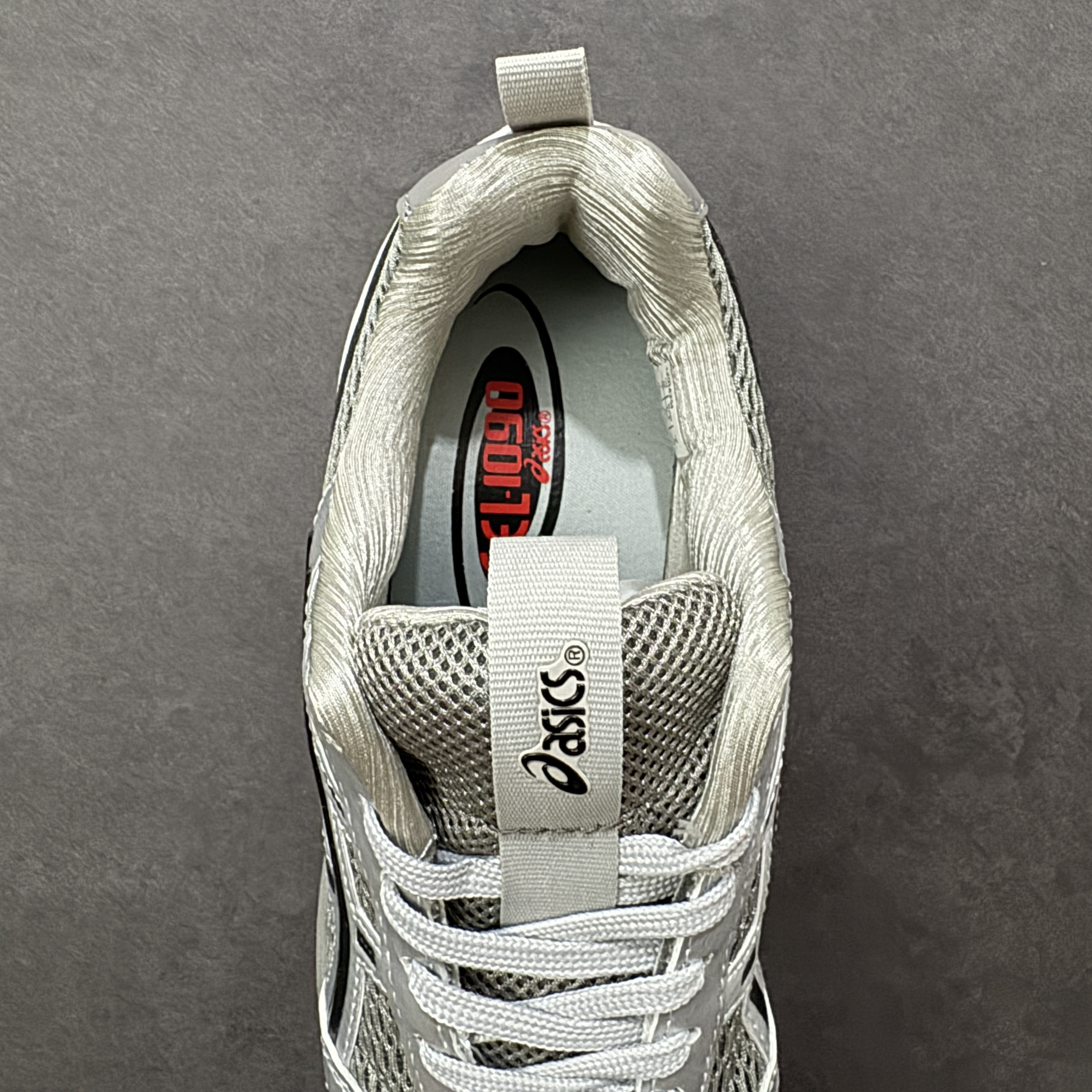 Asics GEL-1090 V2 1203A254-020