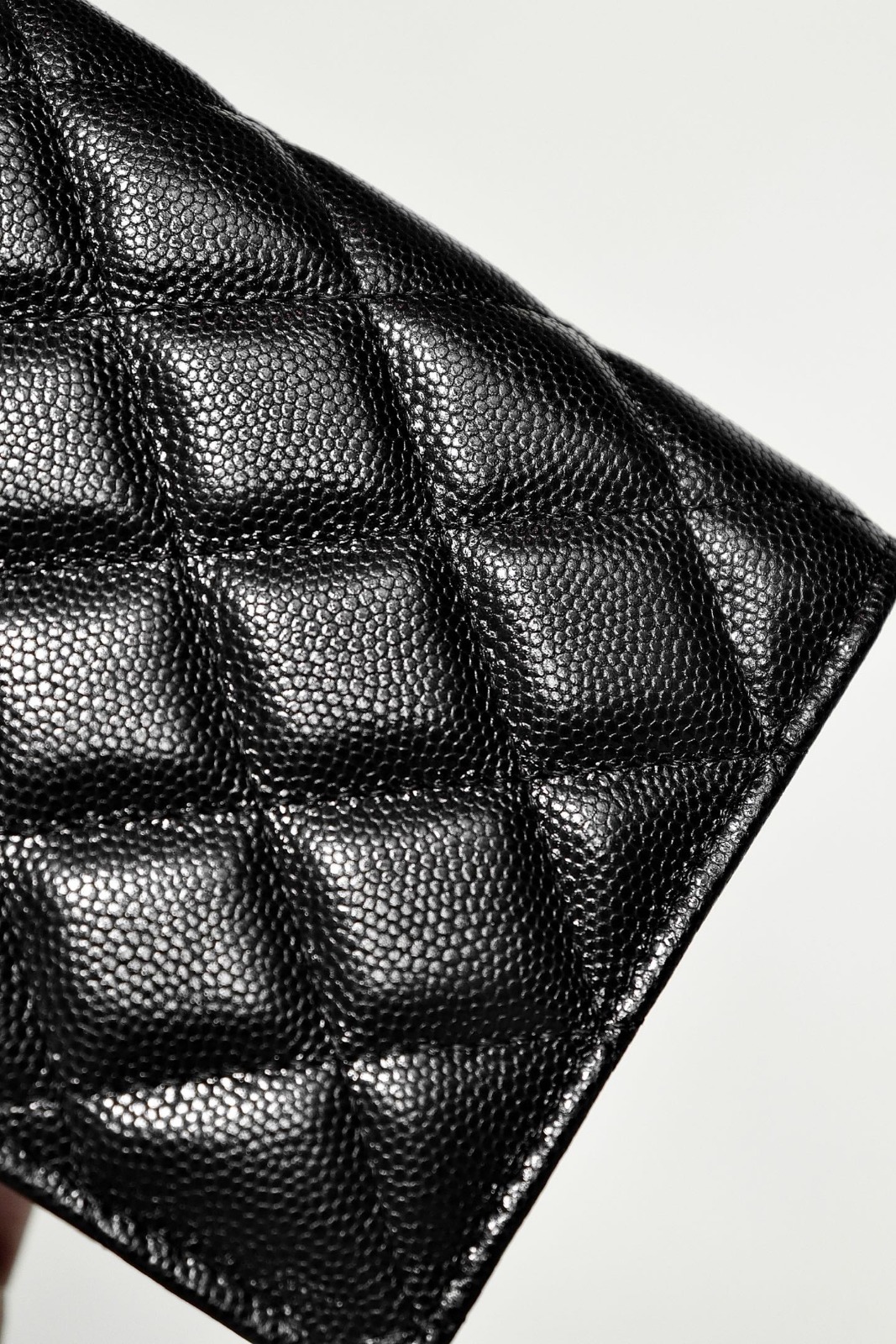 0427 CHA**NEL PASSPORT HOLDER 魚子醬牛皮護照夾銀包⭕正品級⭕6月中