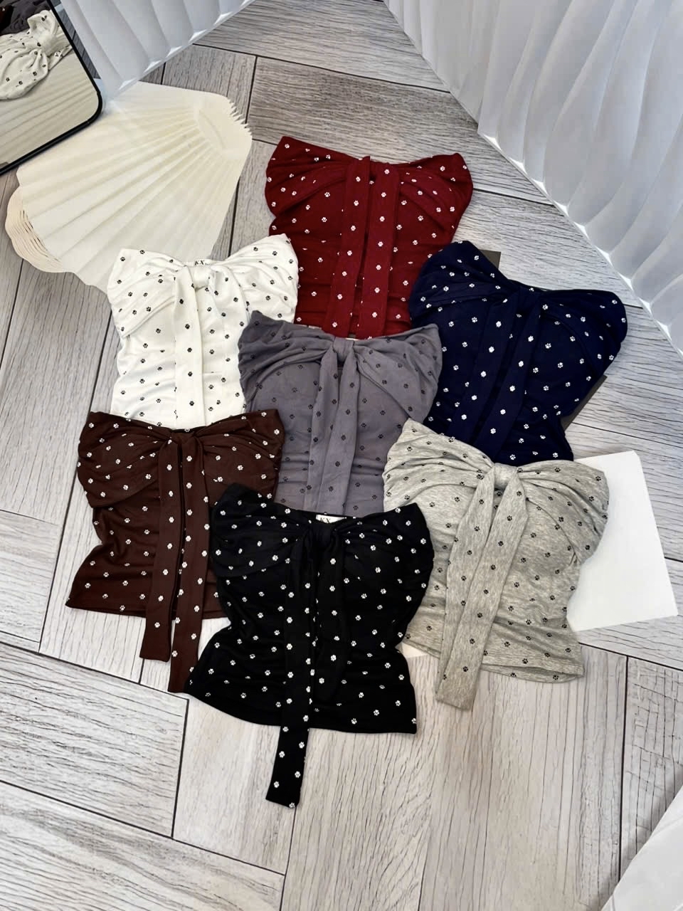 波點蝴蝶結束胸衣