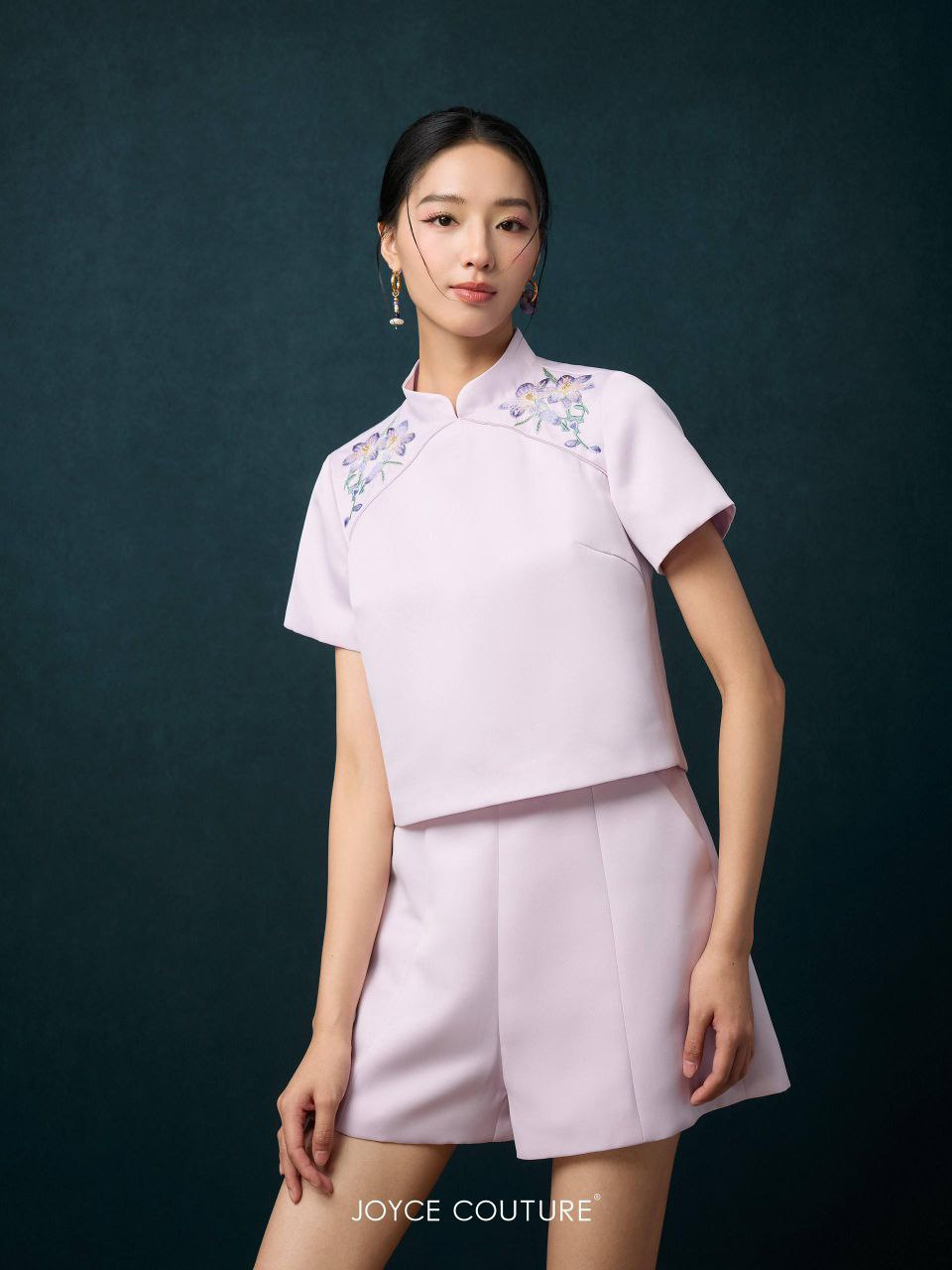 兰花刺绣假两件式连身裤 D0359