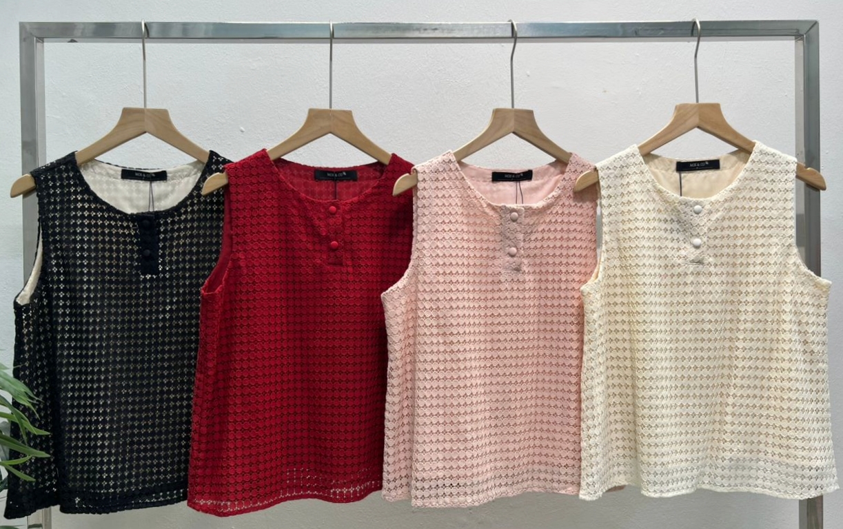 25024 Lace Sleeve Less Blouse